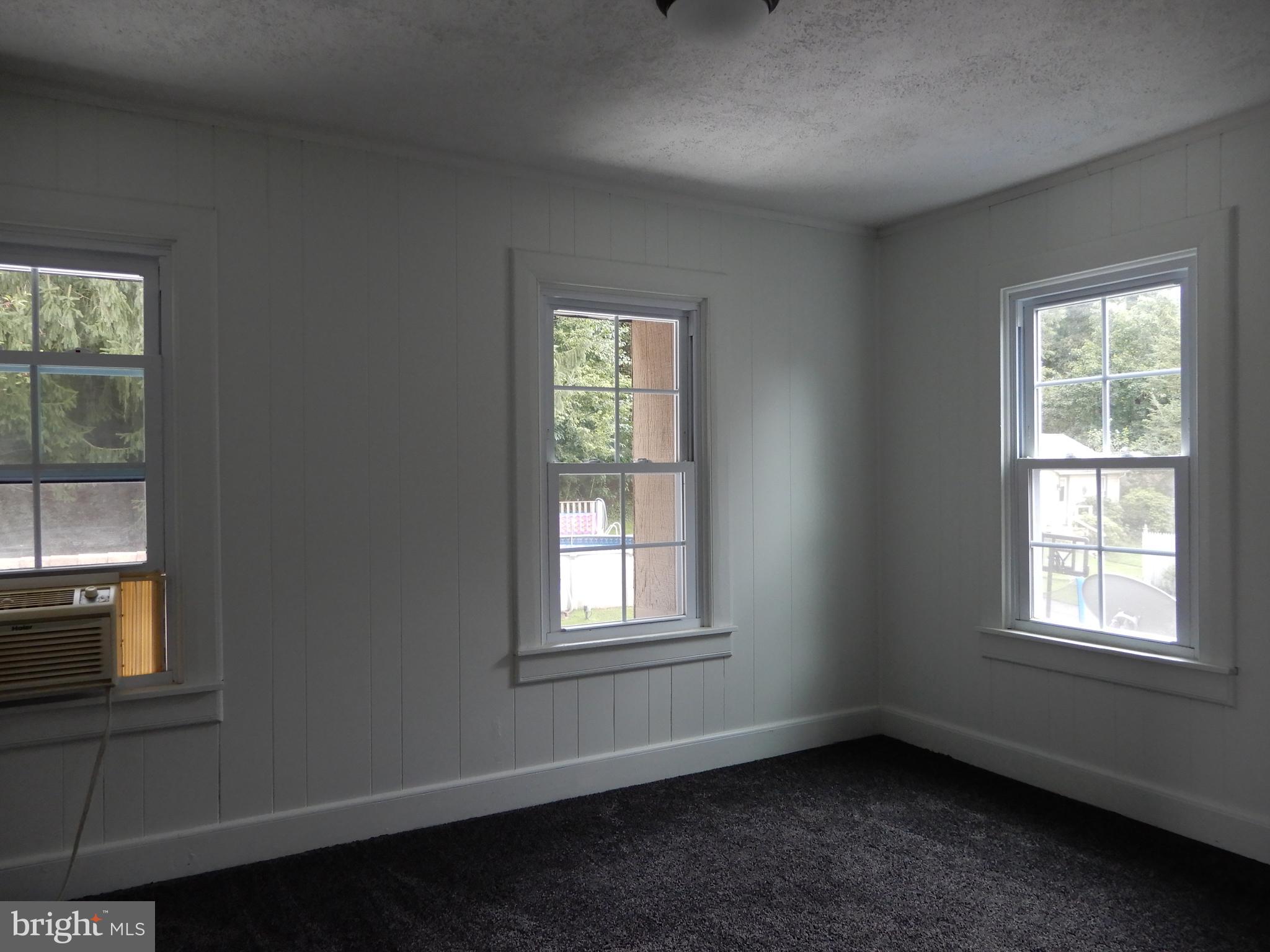 PLEASUREVILLE - Residential
