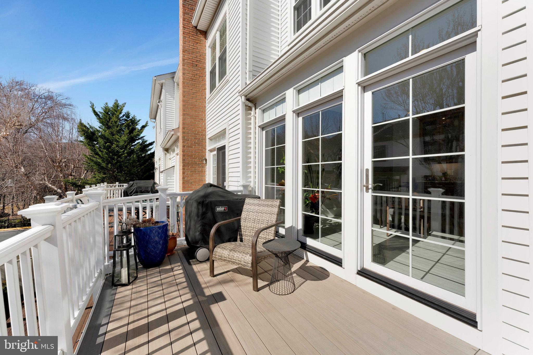 WESTWOOD TOWNS - Residential