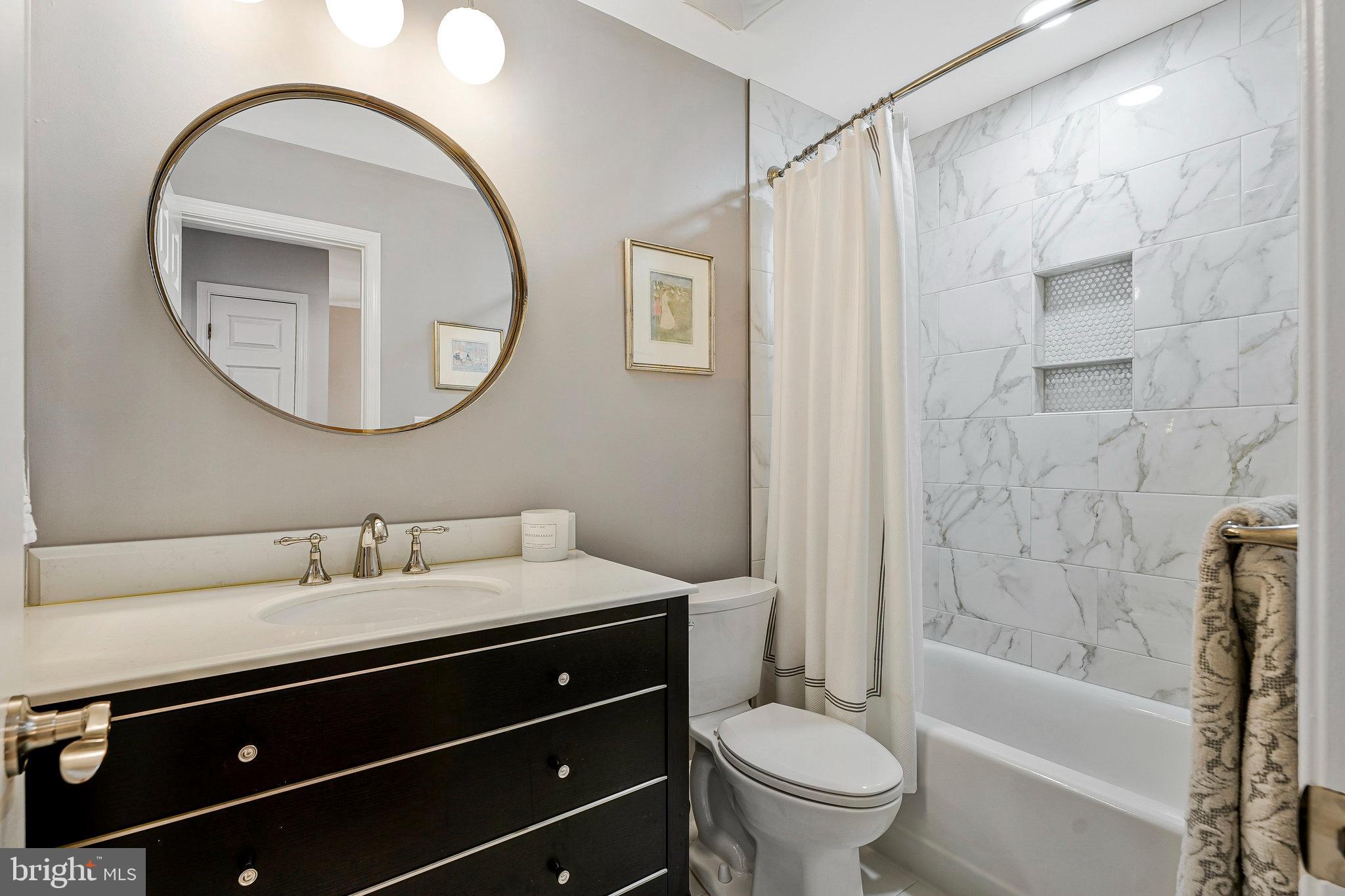 WESTWOOD TOWNS - Residential