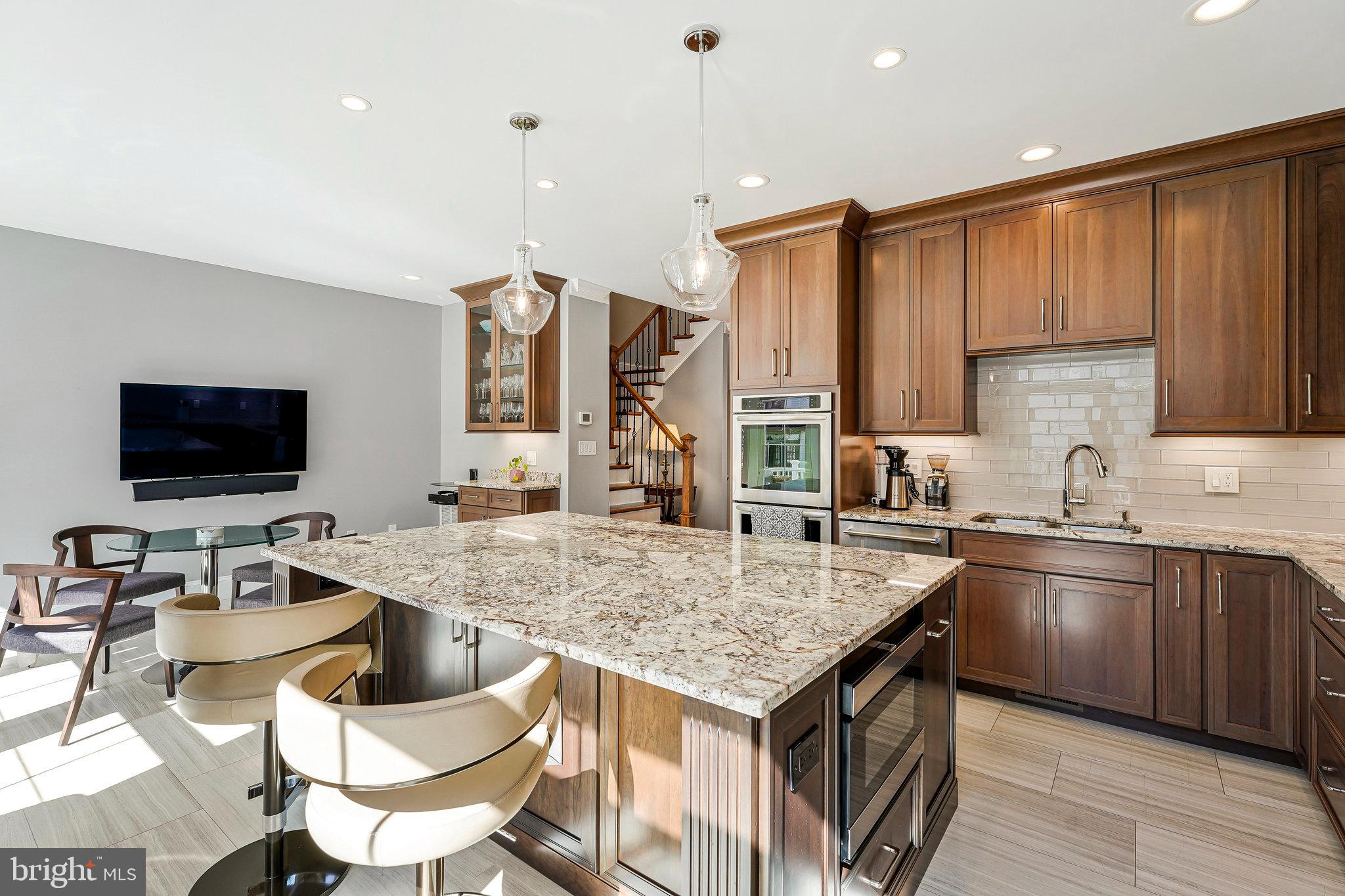 WESTWOOD TOWNS - Residential