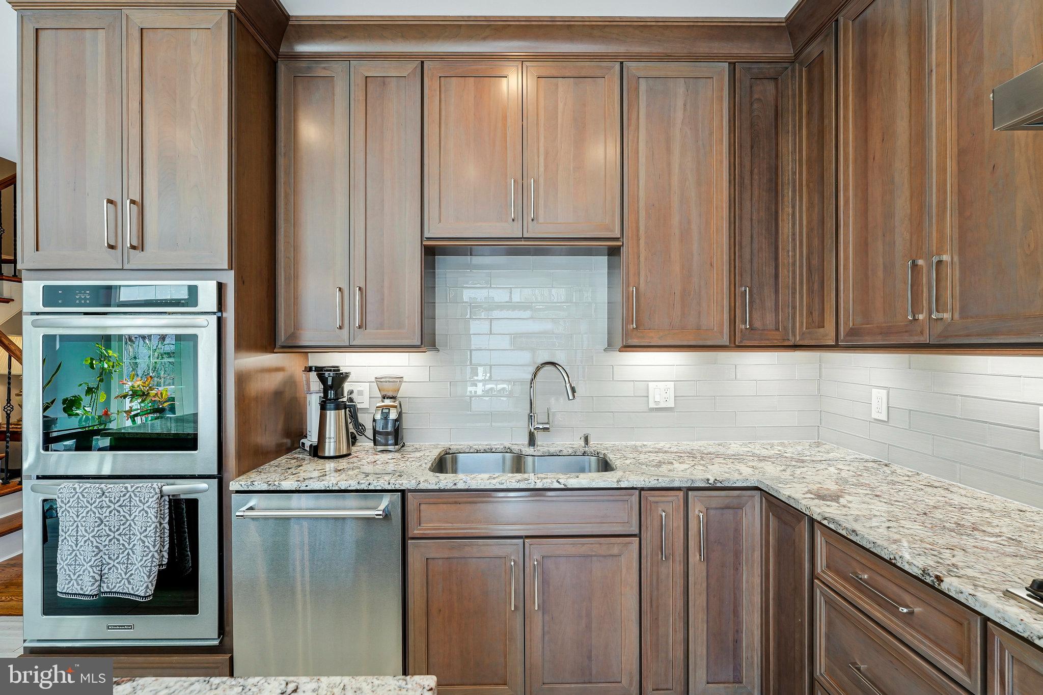 WESTWOOD TOWNS - Residential