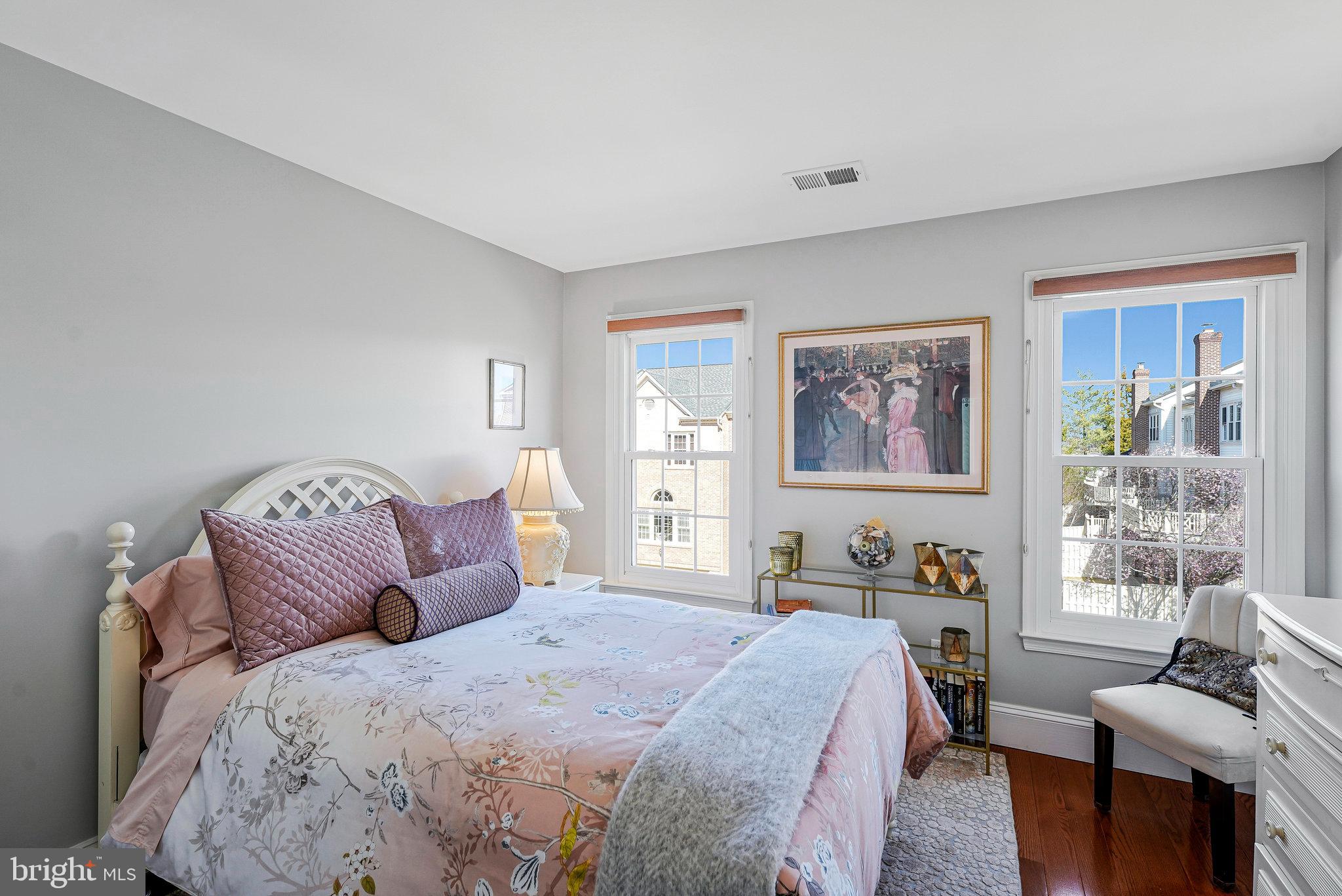 WESTWOOD TOWNS - Residential