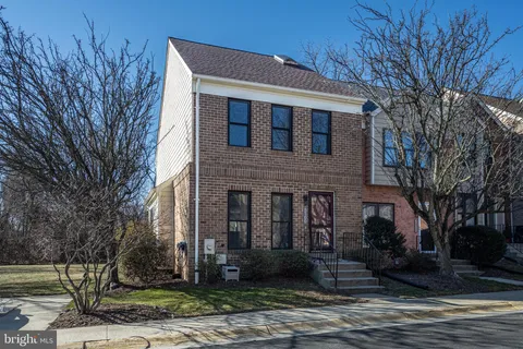 5100 King Charles Way, Bethesda, MD MLS: MDMC2166612