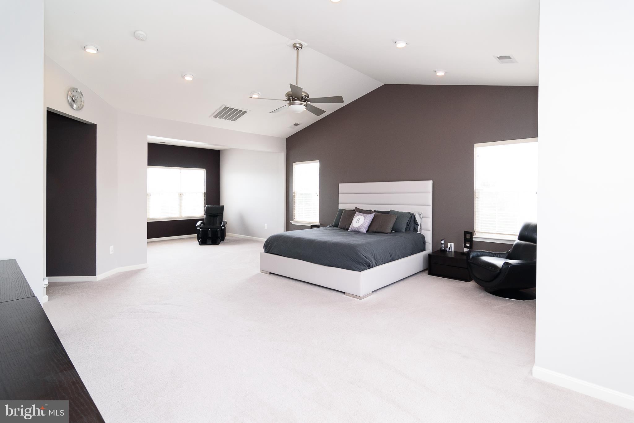 AUTUMN VIEW - Residential