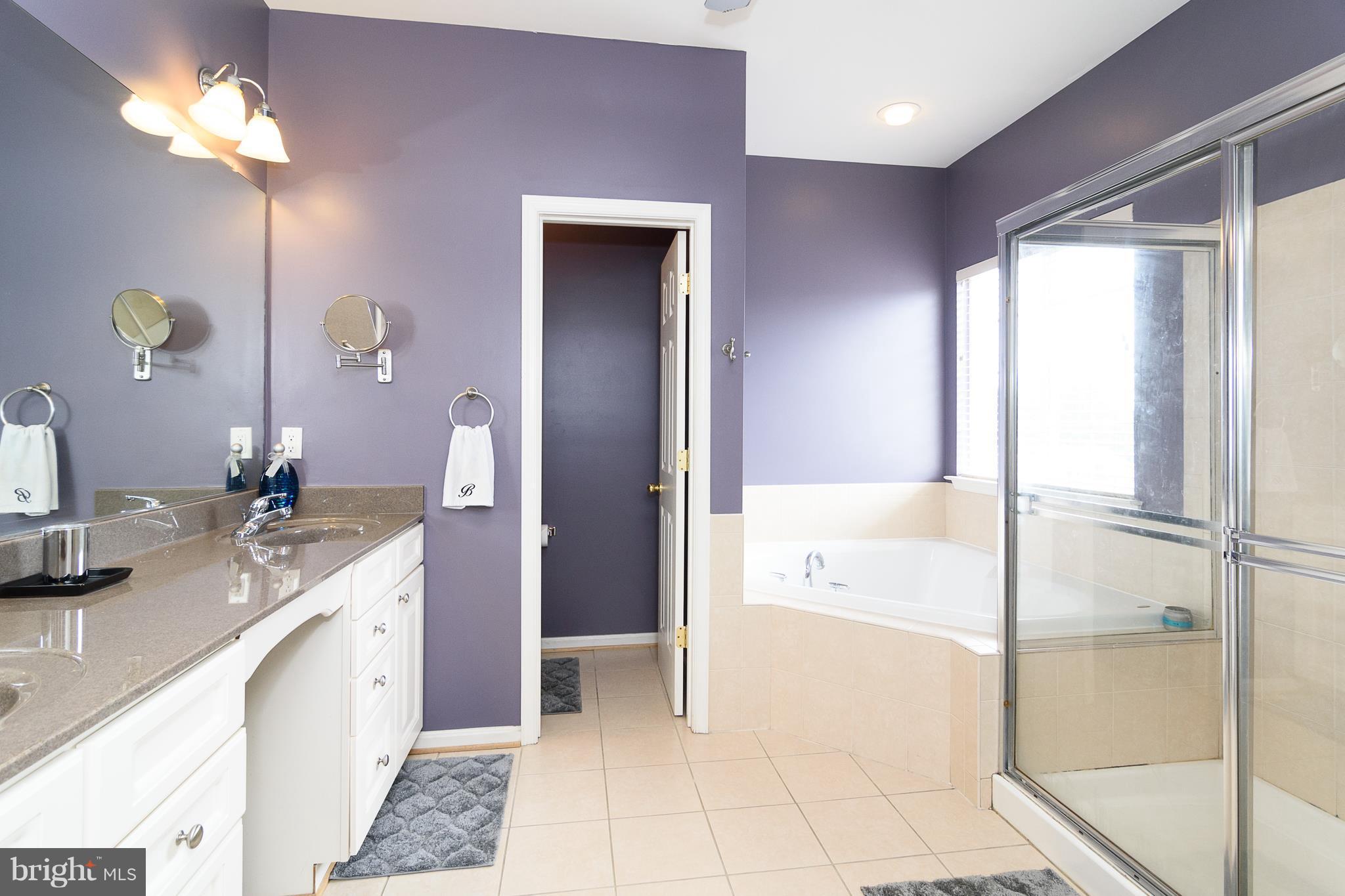 AUTUMN VIEW - Residential