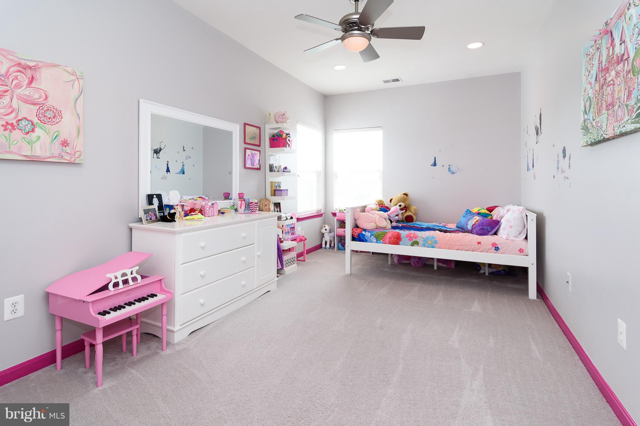 AUTUMN VIEW - Residential