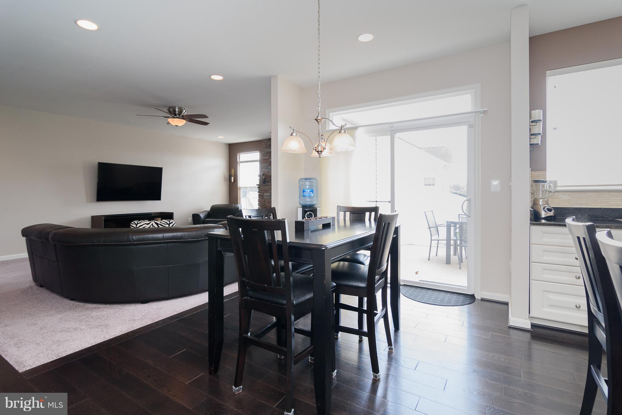 AUTUMN VIEW - Residential