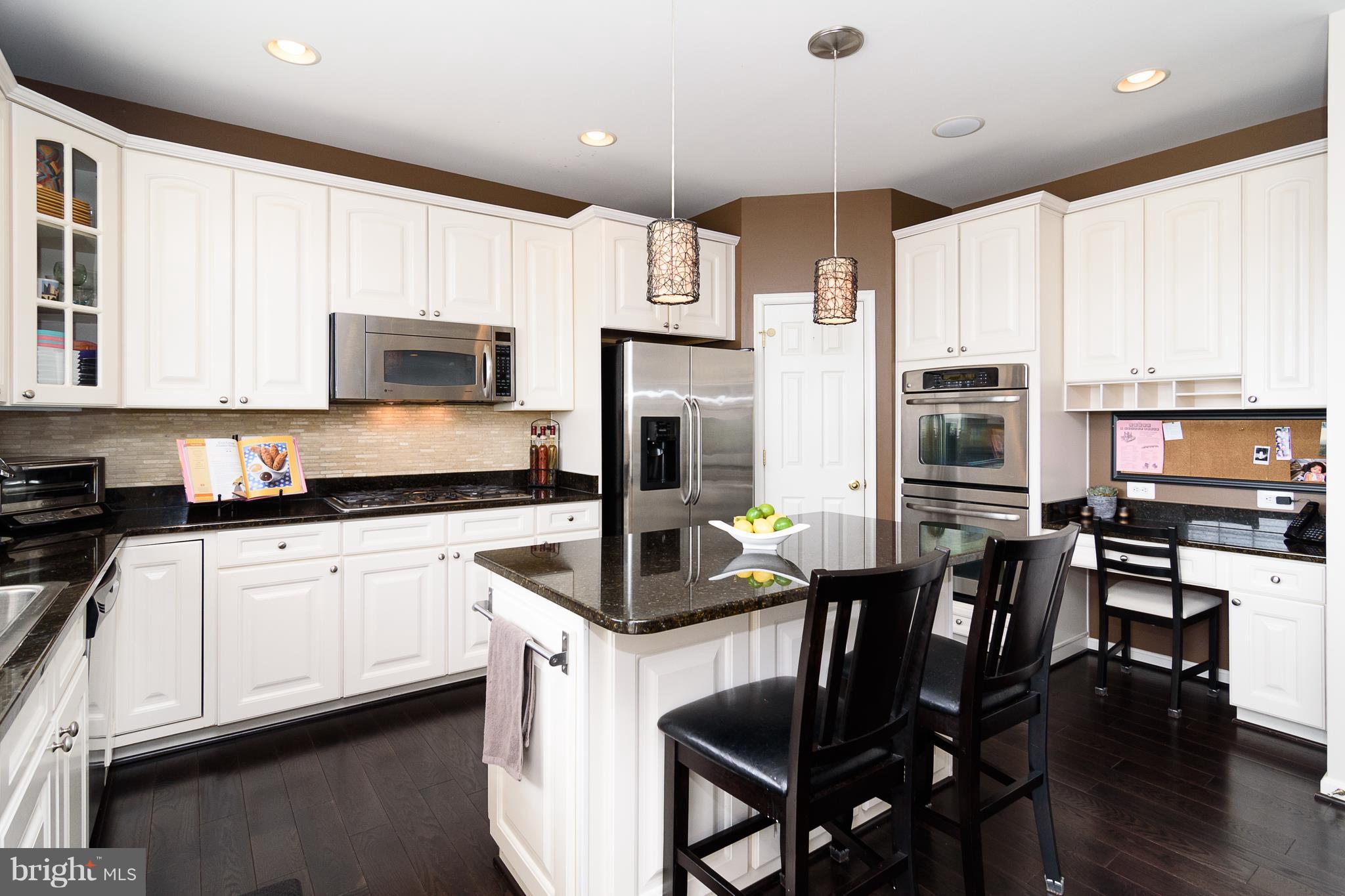 AUTUMN VIEW - Residential