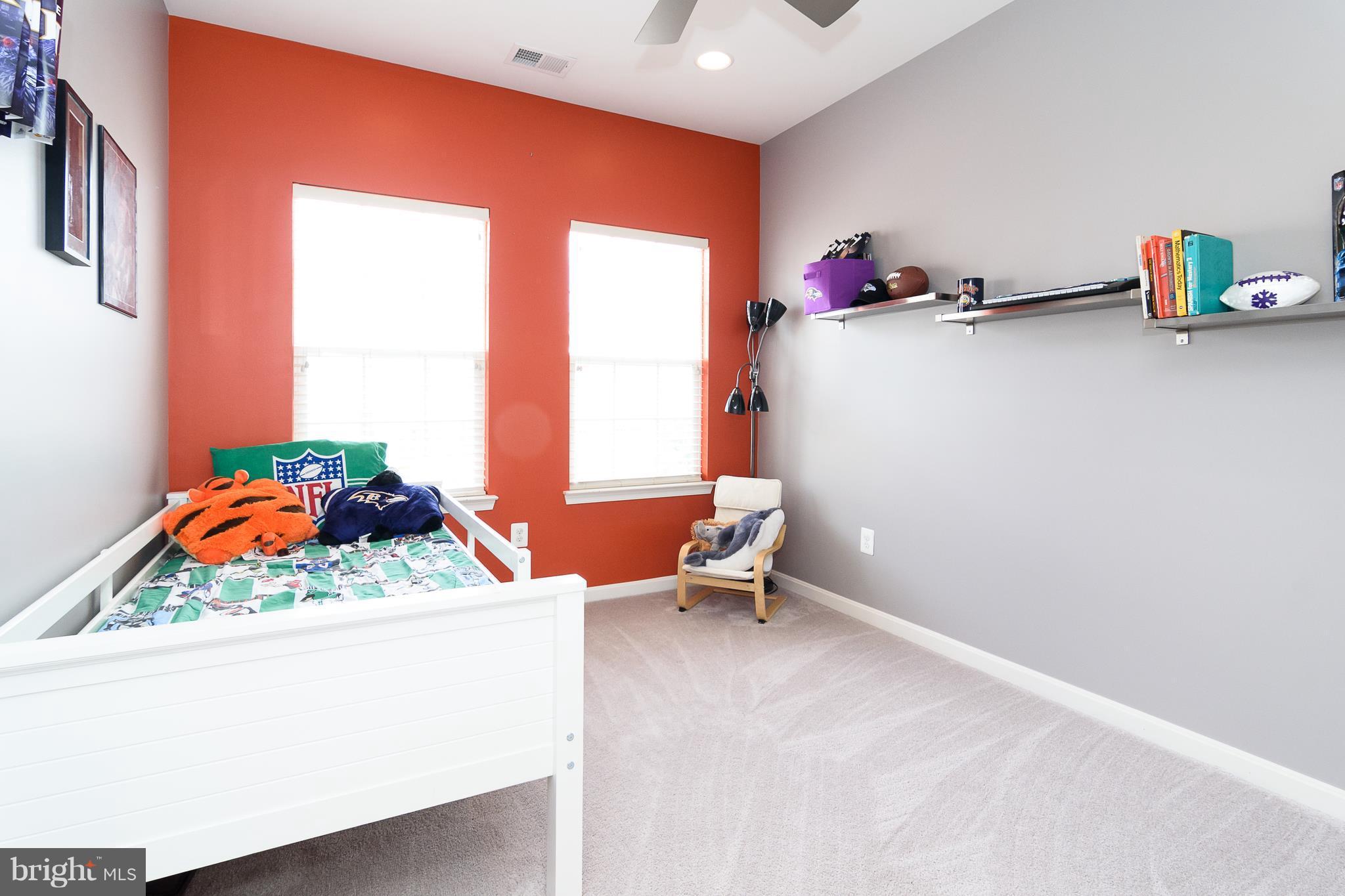 AUTUMN VIEW - Residential