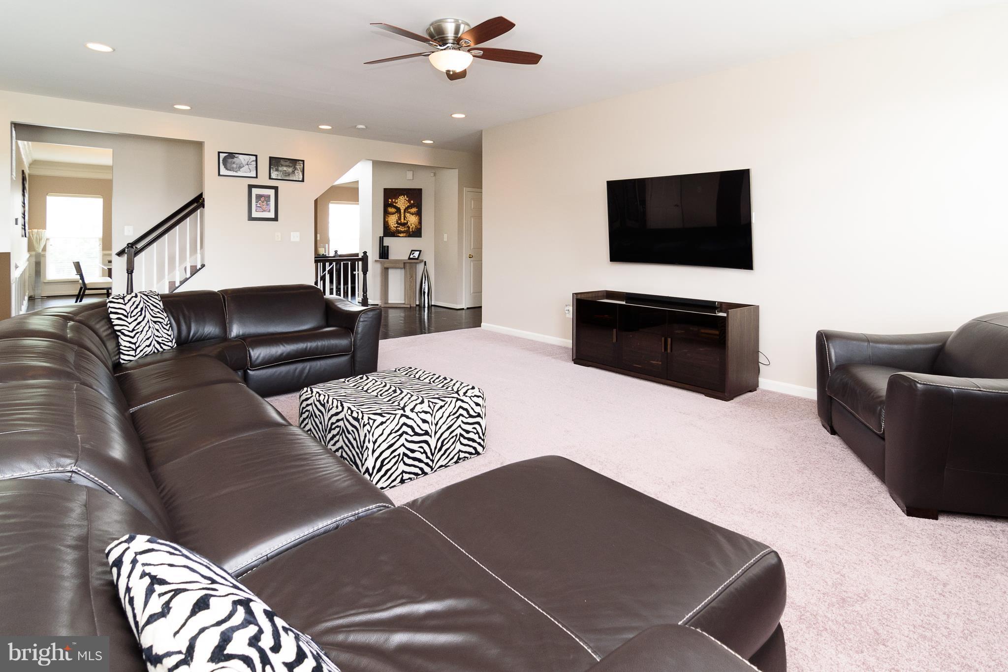 AUTUMN VIEW - Residential