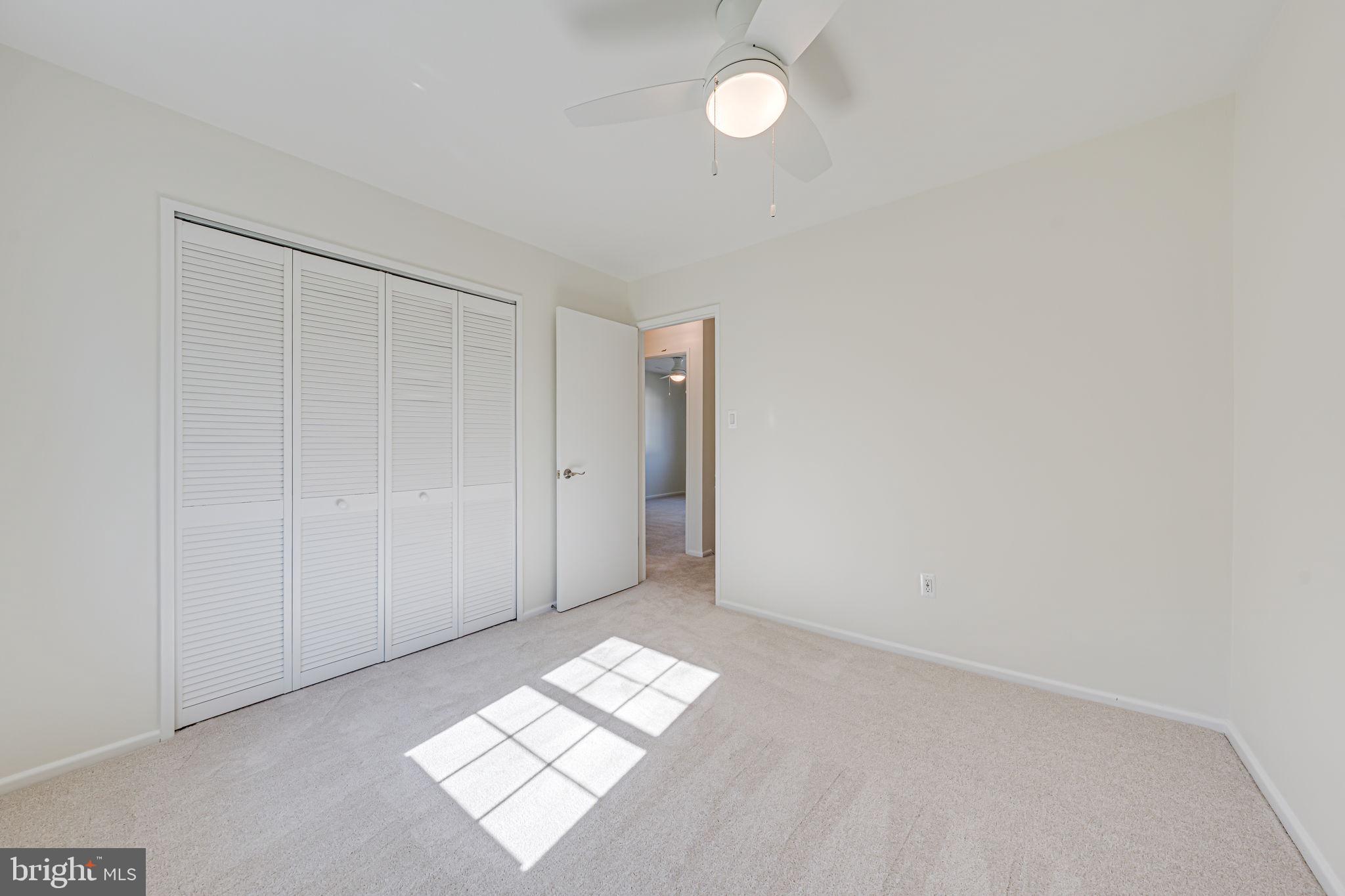 LAKE BRADDOCK - Residential