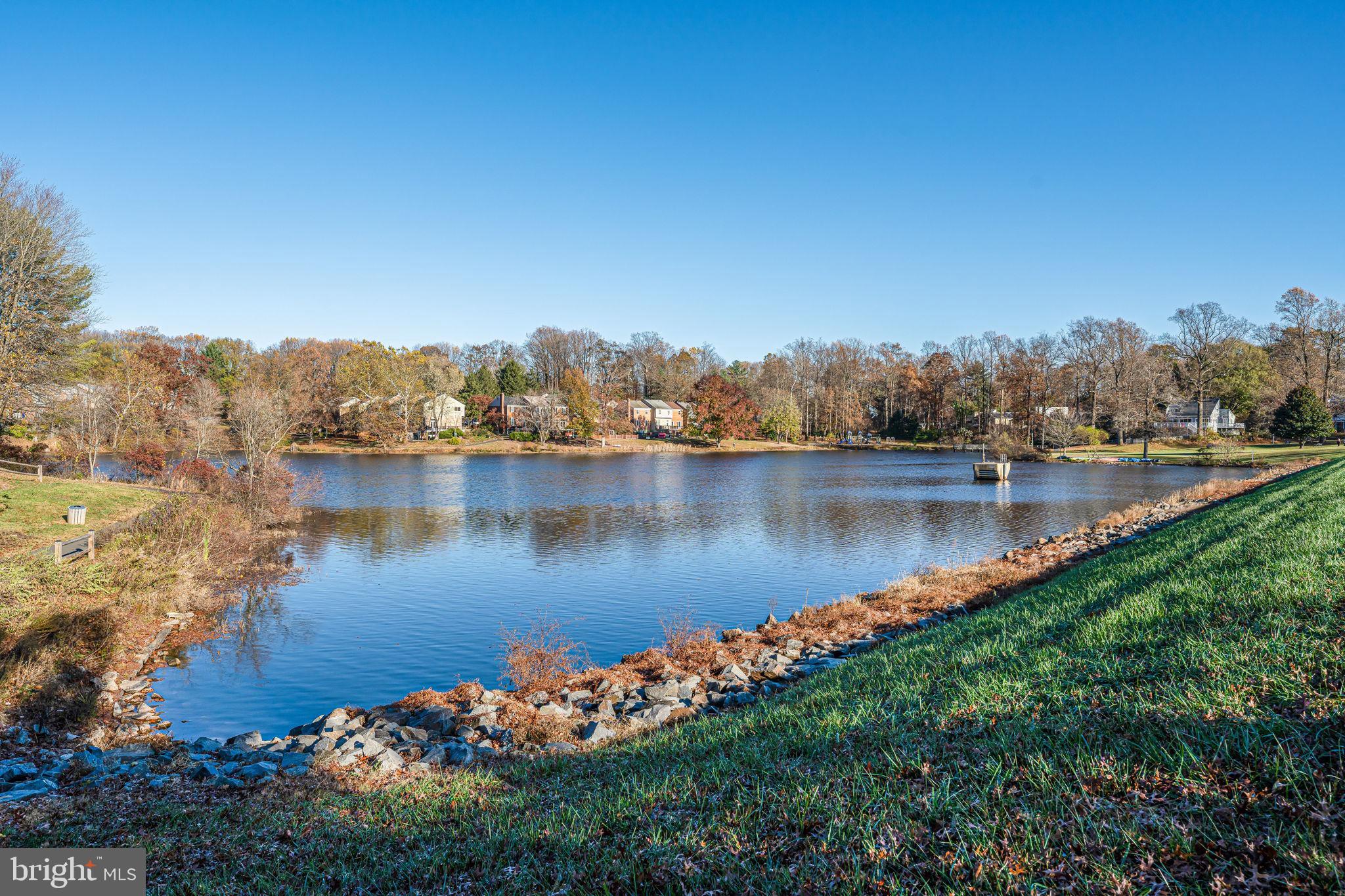 LAKE BRADDOCK - Residential