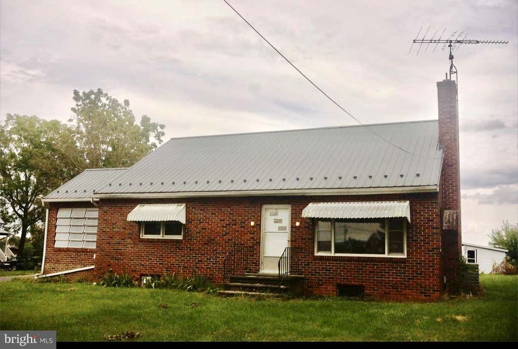Photo of 11846 Mercersburg Rd, GREENCASTLE, PA 17225 (MLS # PAFL2036812)