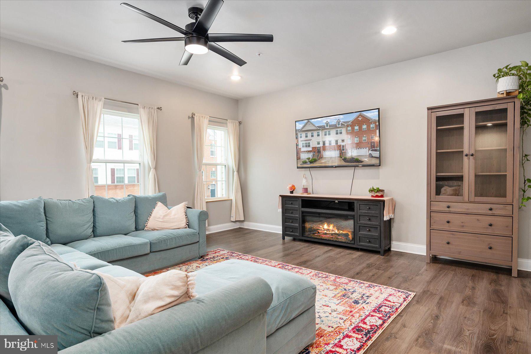 ENCLAVE AT WAUGH CHAPEL - Residential