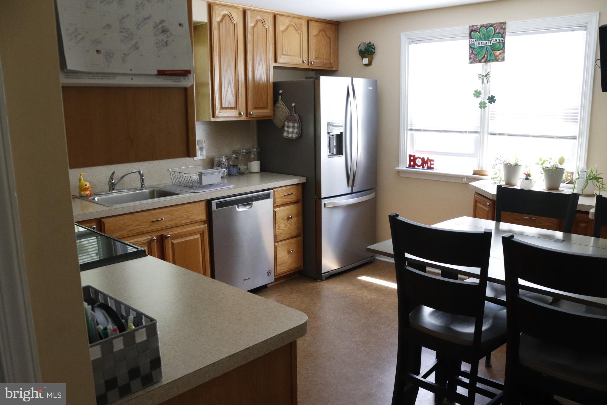 ROSLYN - Residential