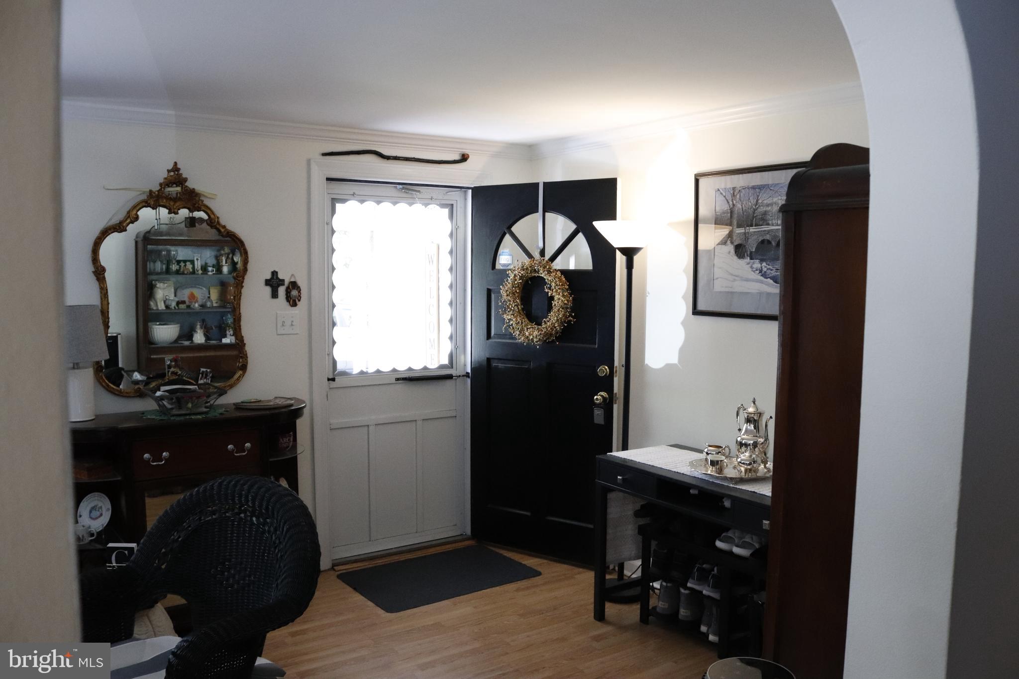 ROSLYN - Residential