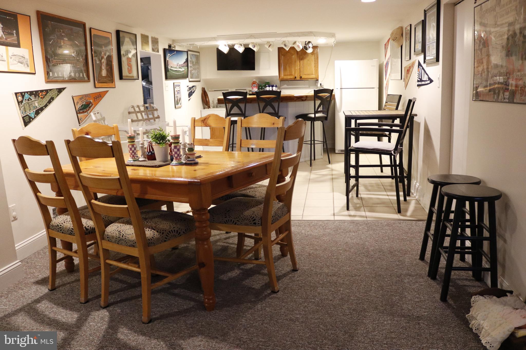 ROSLYN - Residential