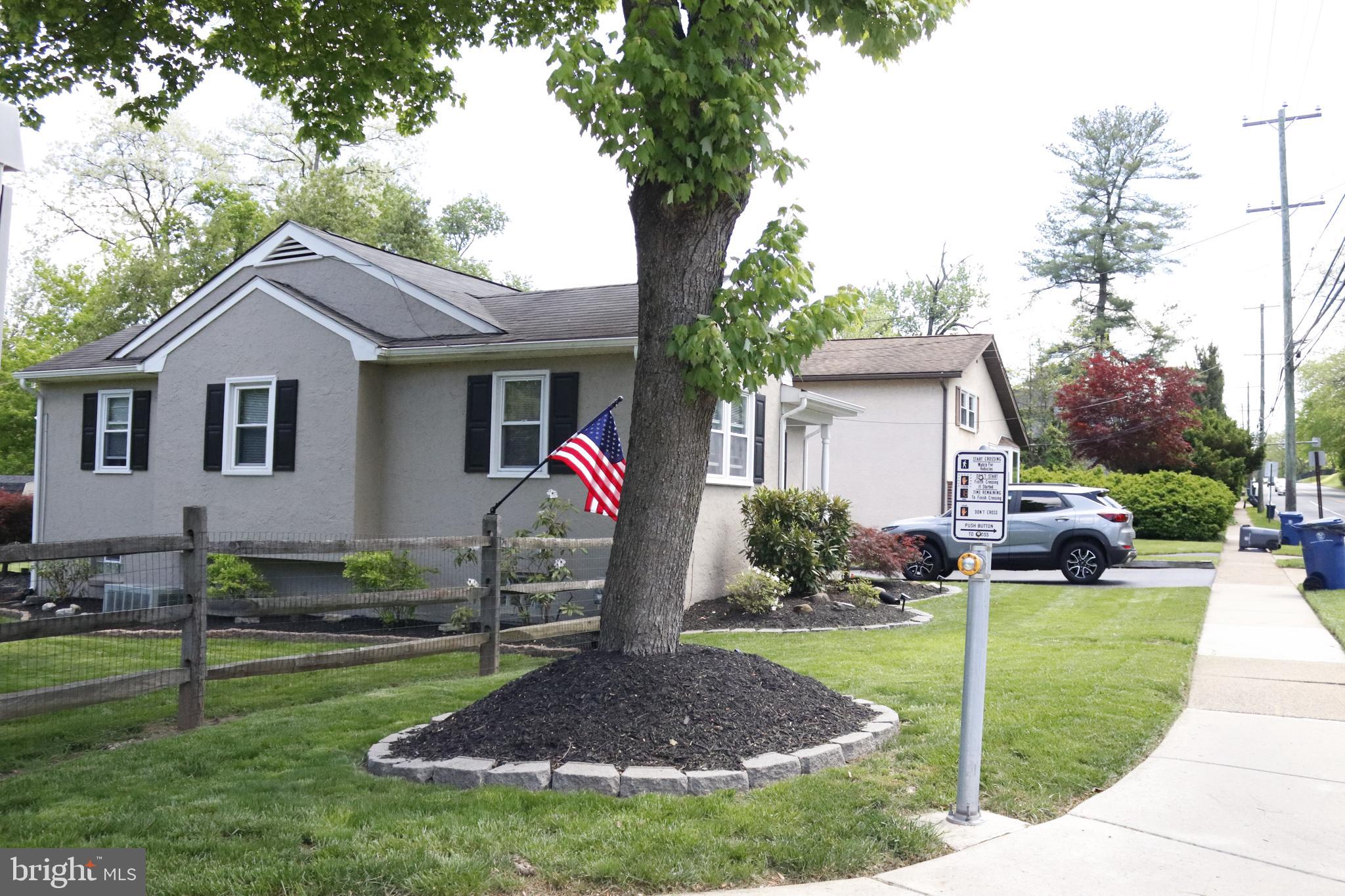 ROSLYN - Residential