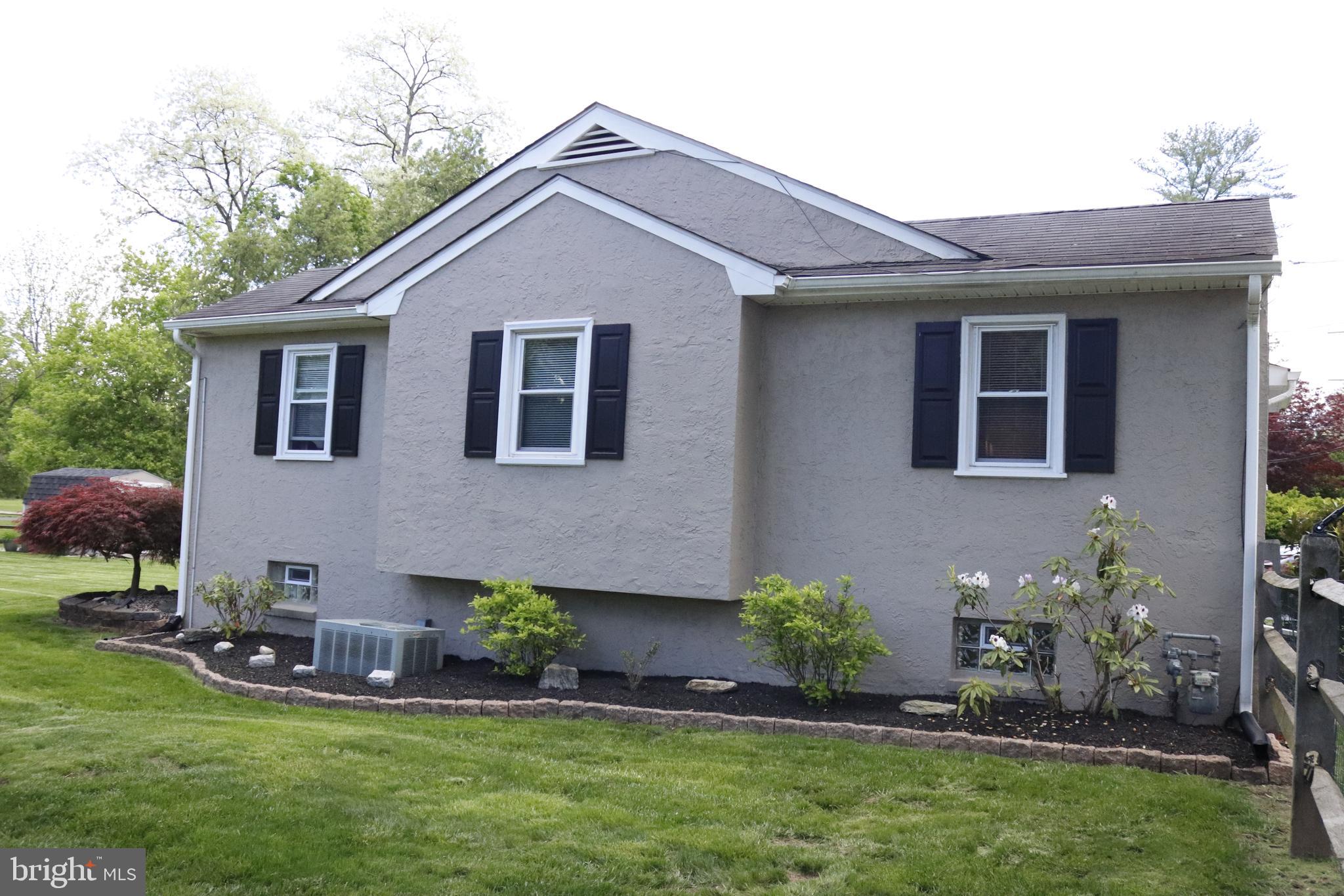 ROSLYN - Residential