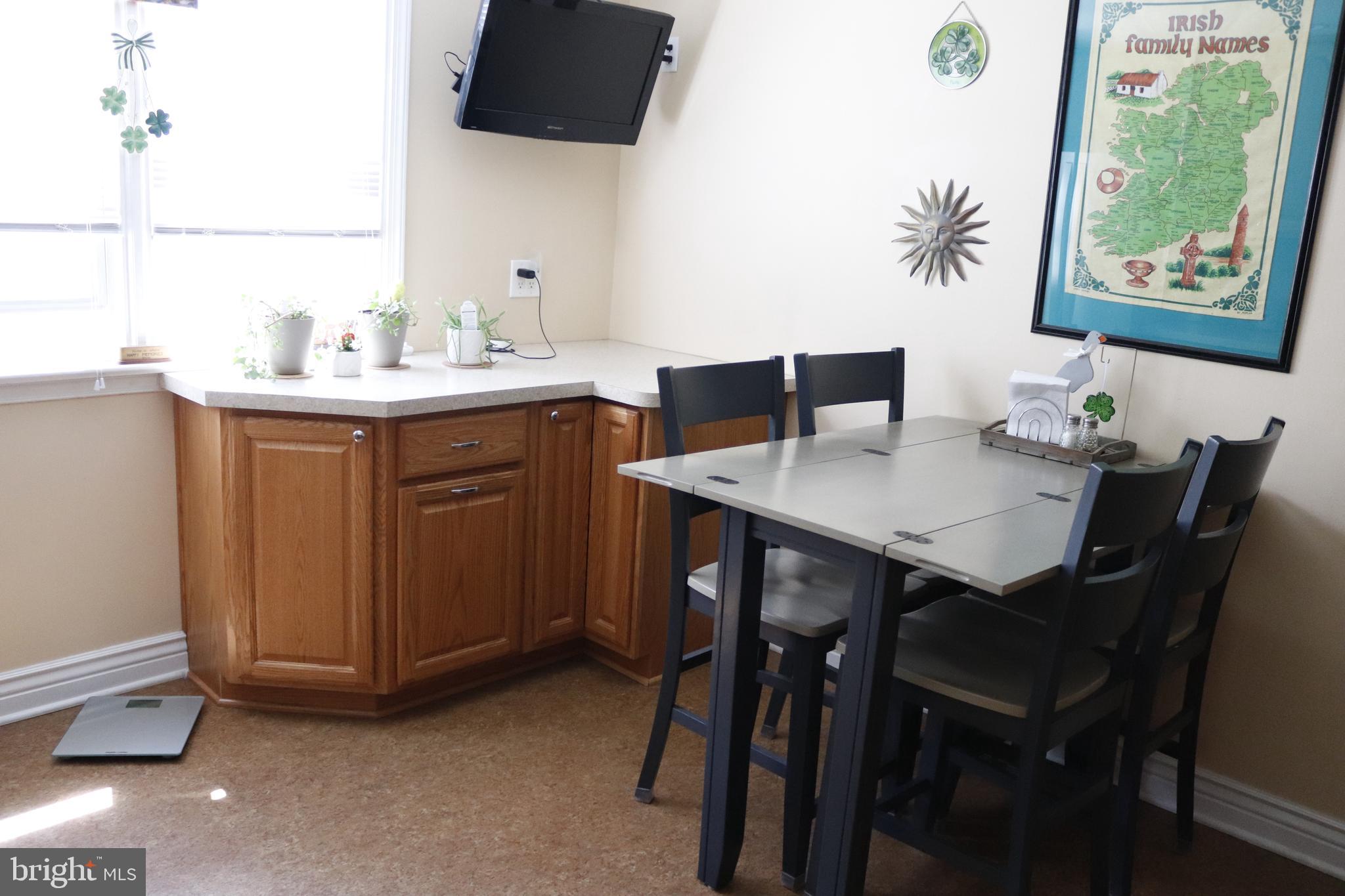 ROSLYN - Residential