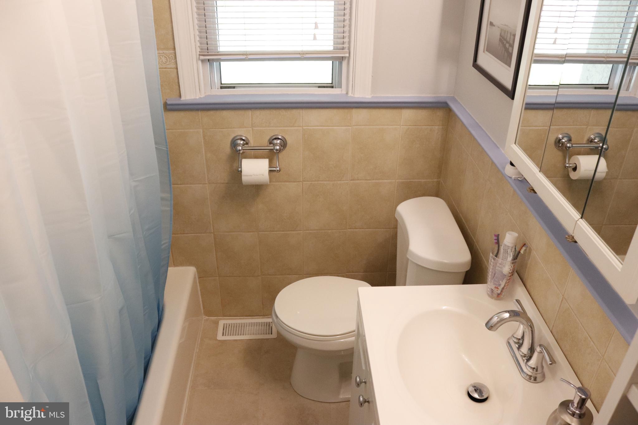 ROSLYN - Residential