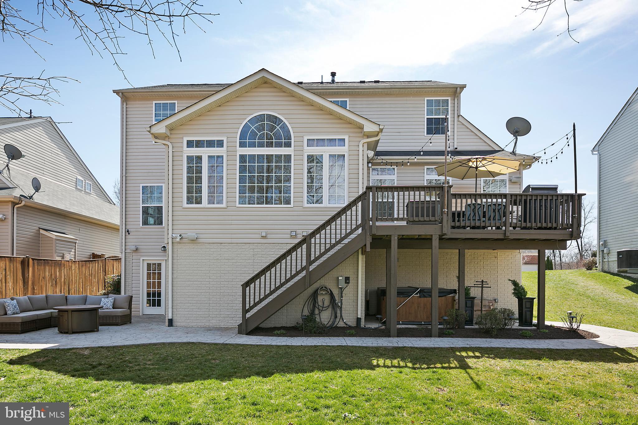 INNISBROOKE/LINTON CREST - Residential