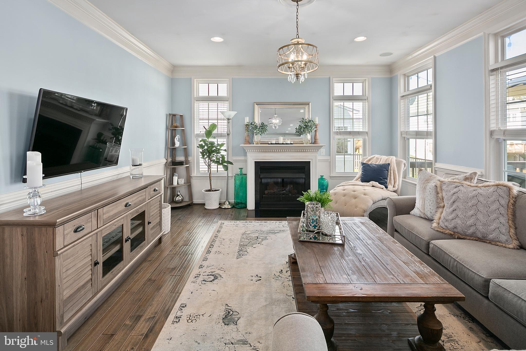 INNISBROOKE/LINTON CREST - Residential