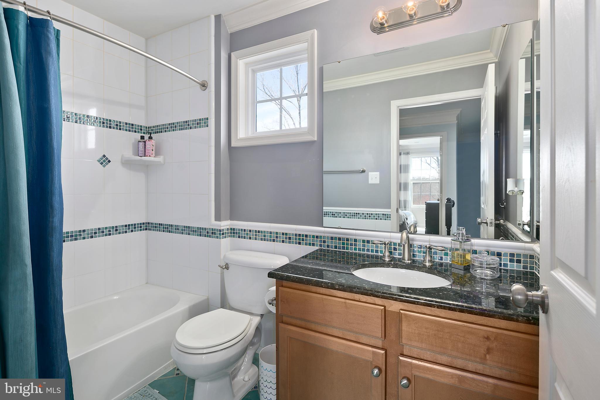 INNISBROOKE/LINTON CREST - Residential