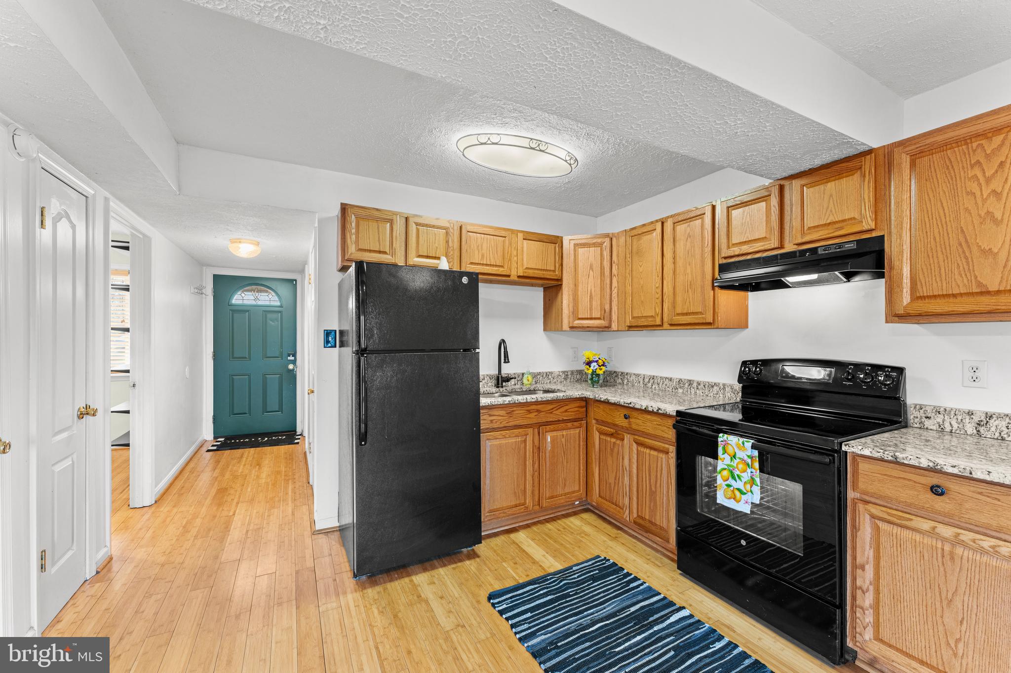 APPLE MT LAKE - Residential