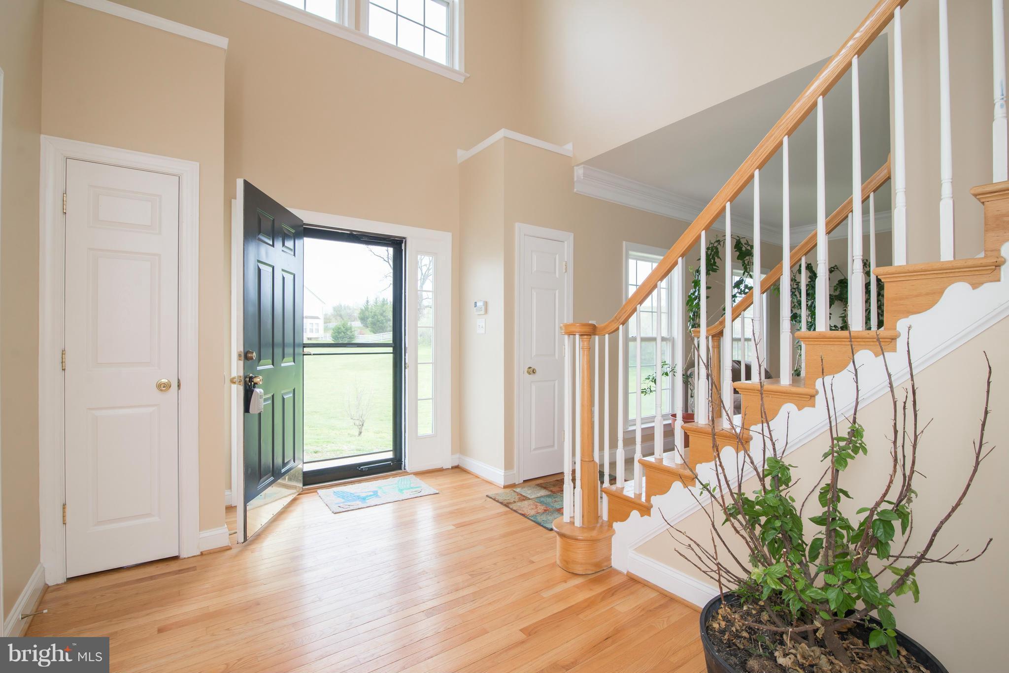 MEADOW BROOK - Residential