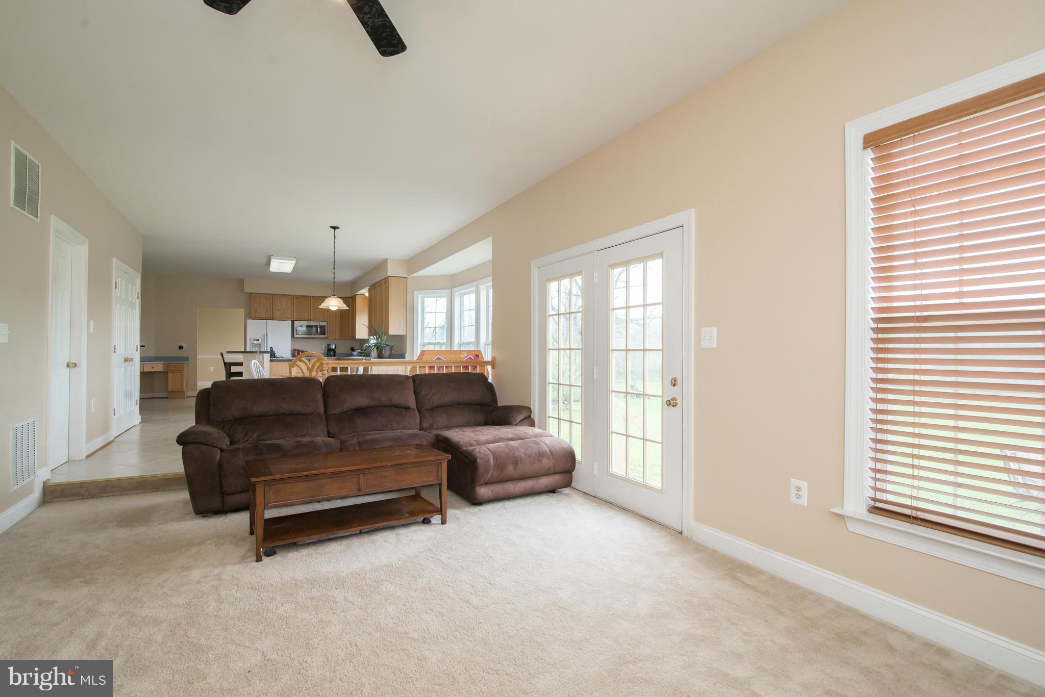 MEADOW BROOK - Residential