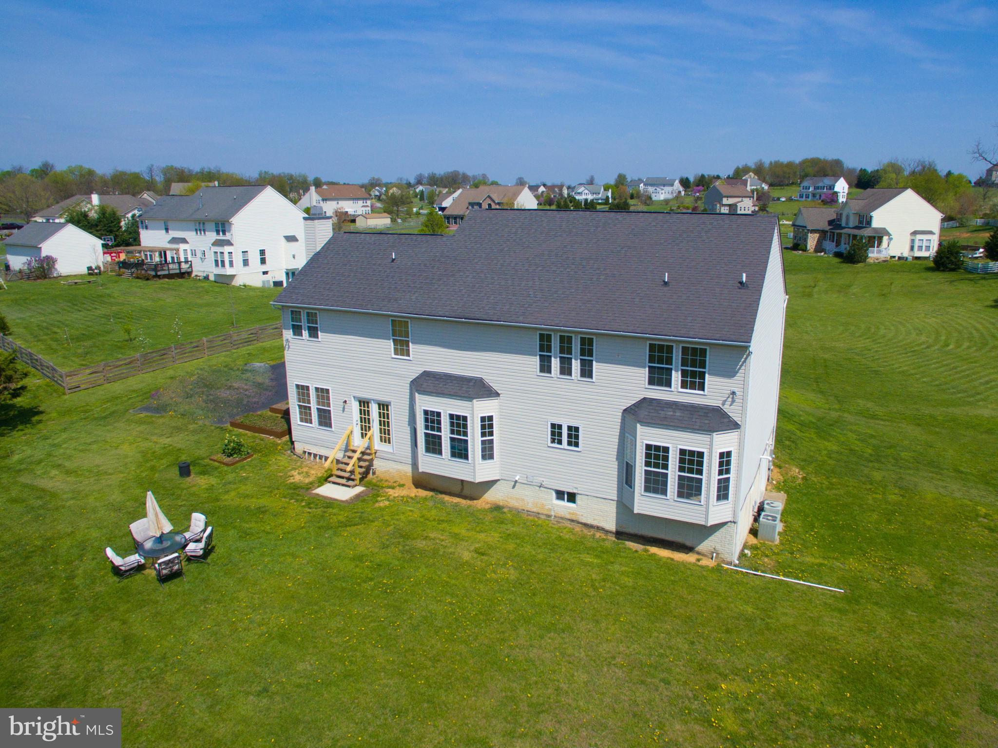 MEADOW BROOK - Residential