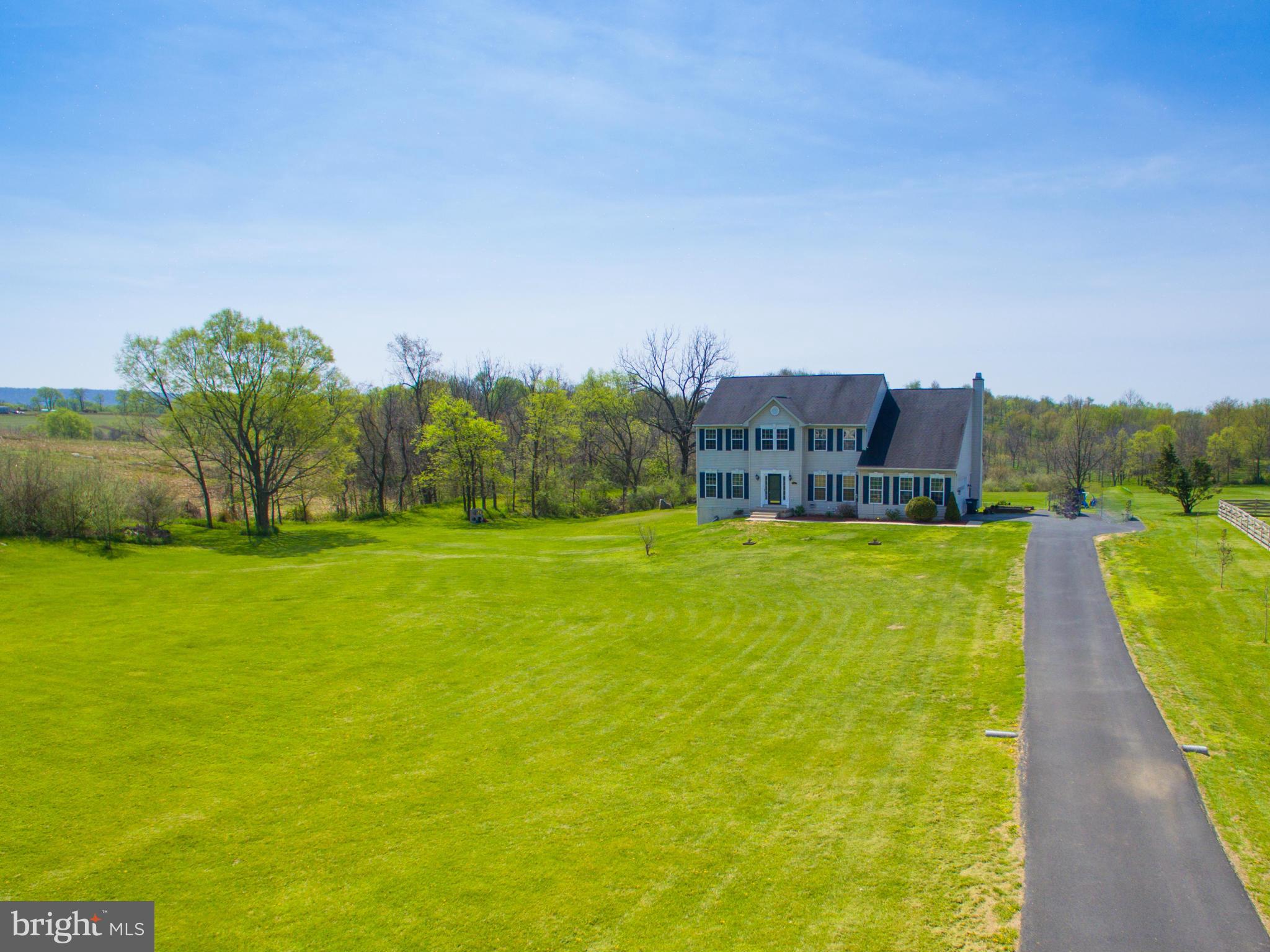 MEADOW BROOK - Residential