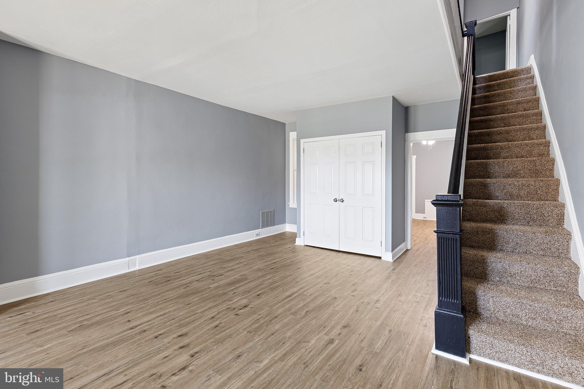 226 W 25TH STREET