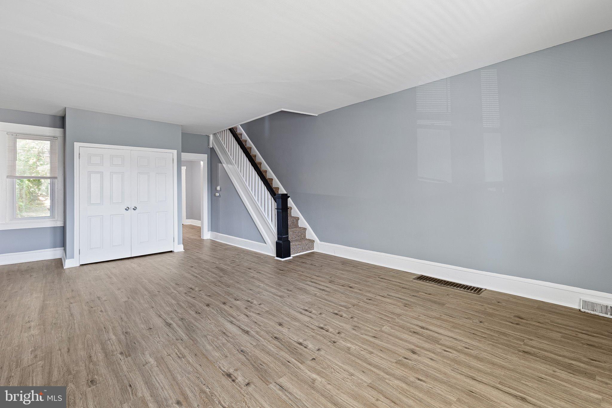 226 W 25TH STREET
