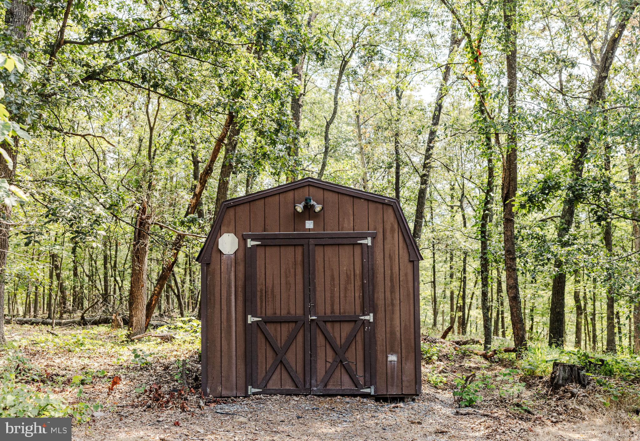 MAGNOLIA BEND - Residential Lease