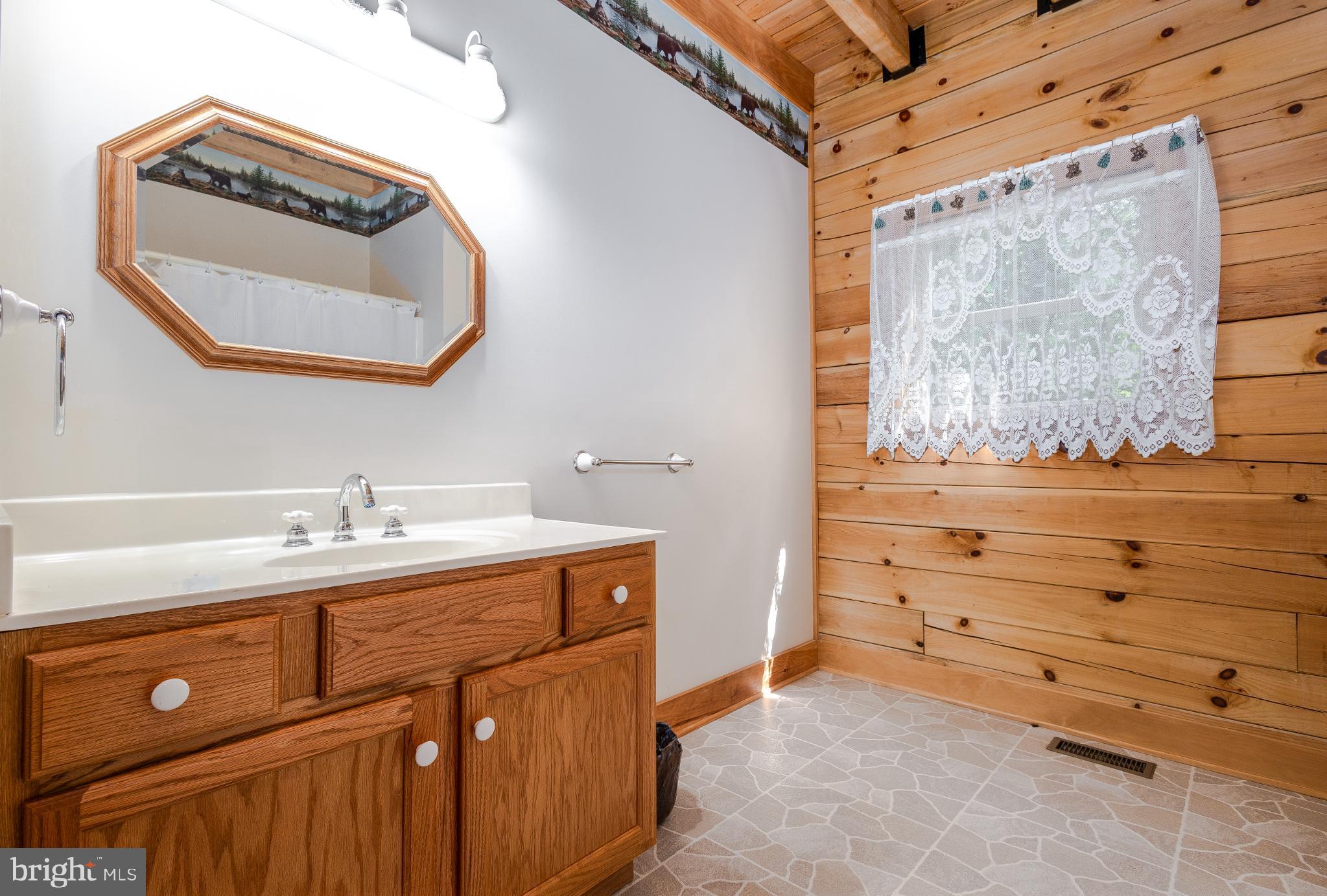 MAGNOLIA BEND - Residential Lease