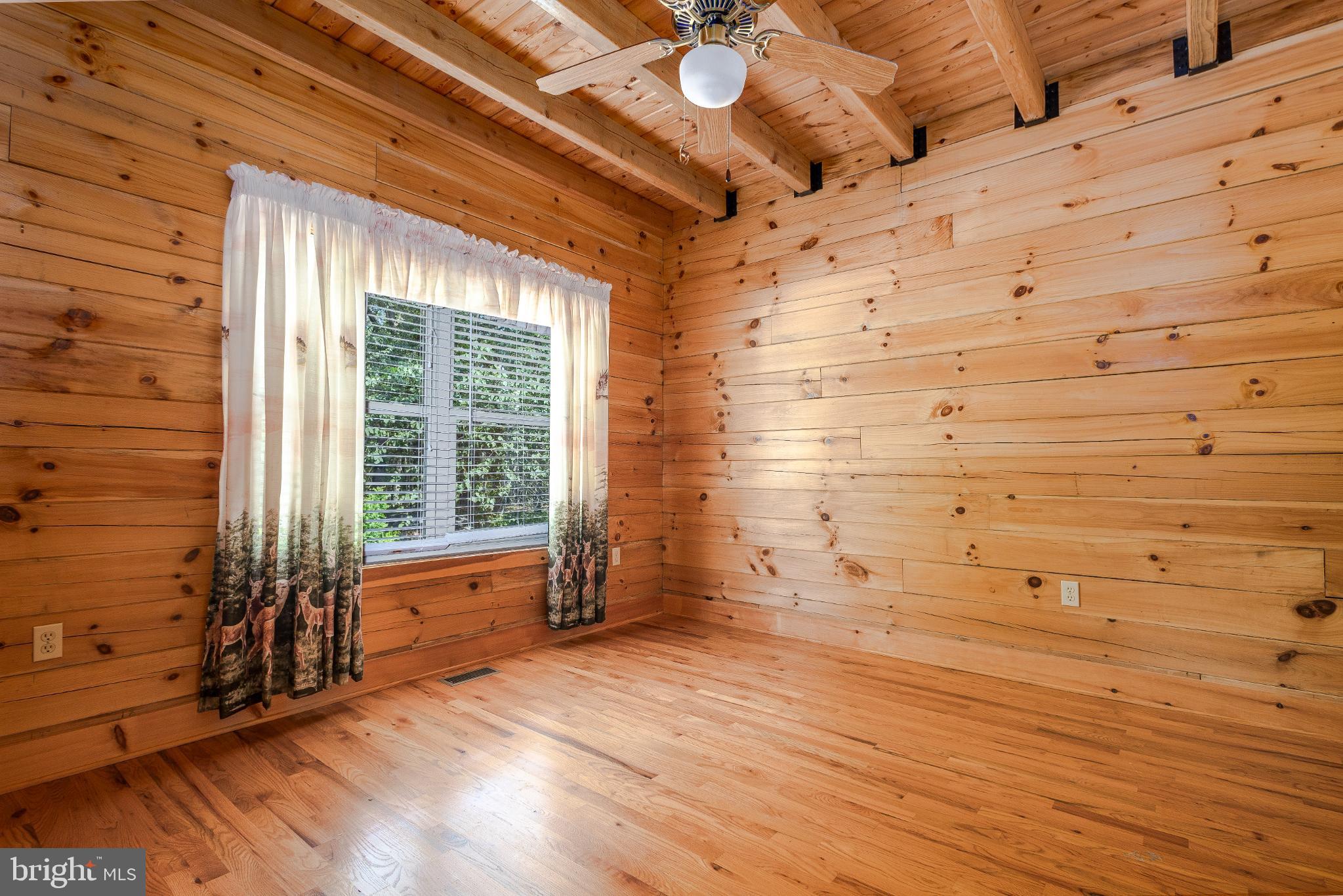 MAGNOLIA BEND - Residential Lease