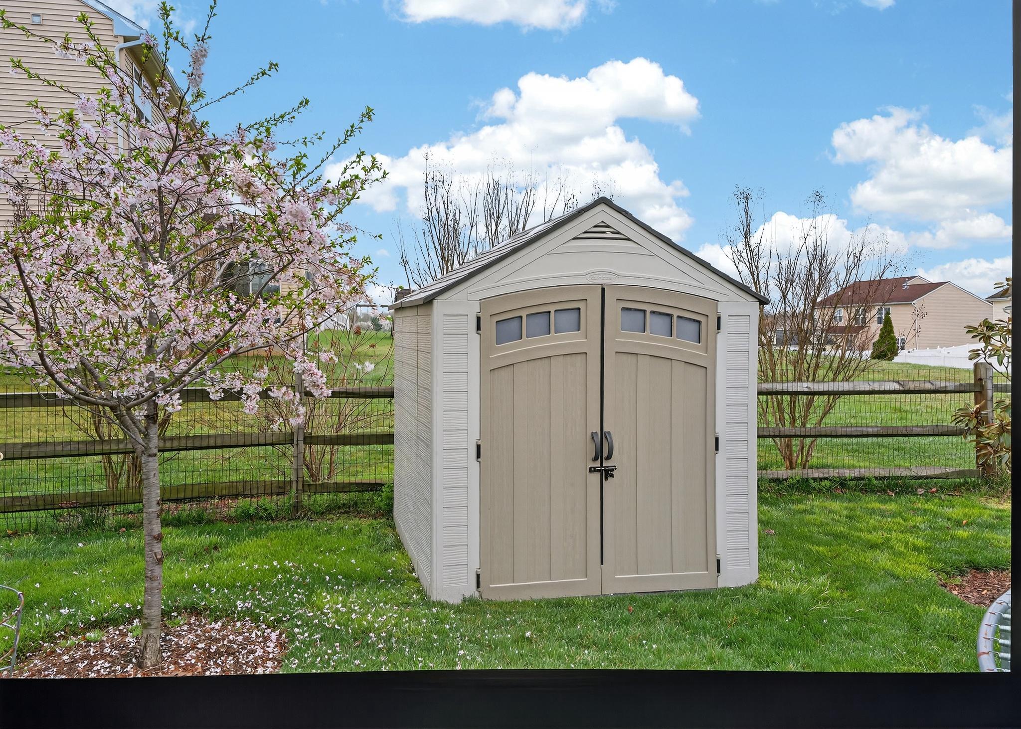 SHANNON COVE - Residential