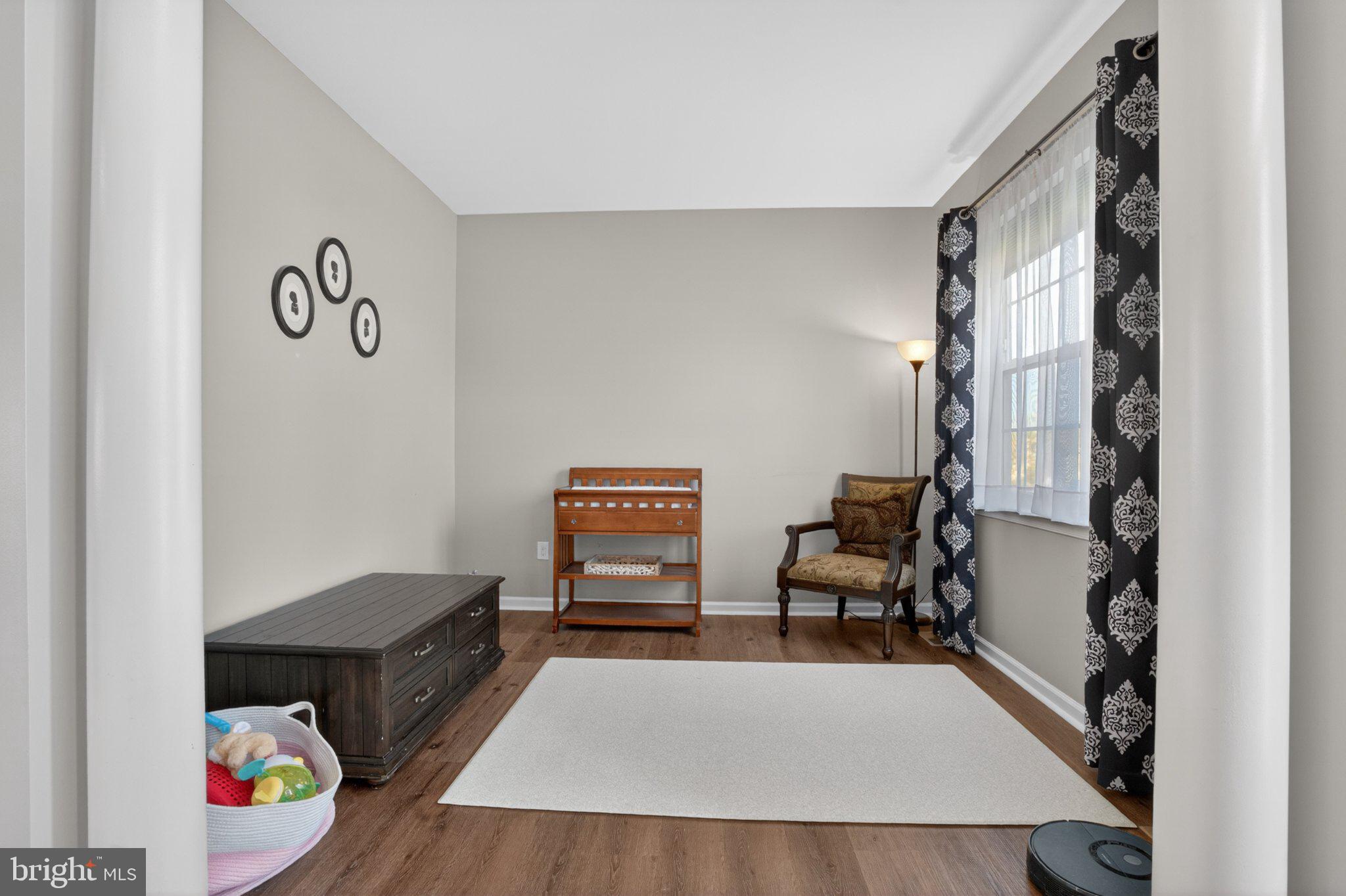 SHANNON COVE - Residential