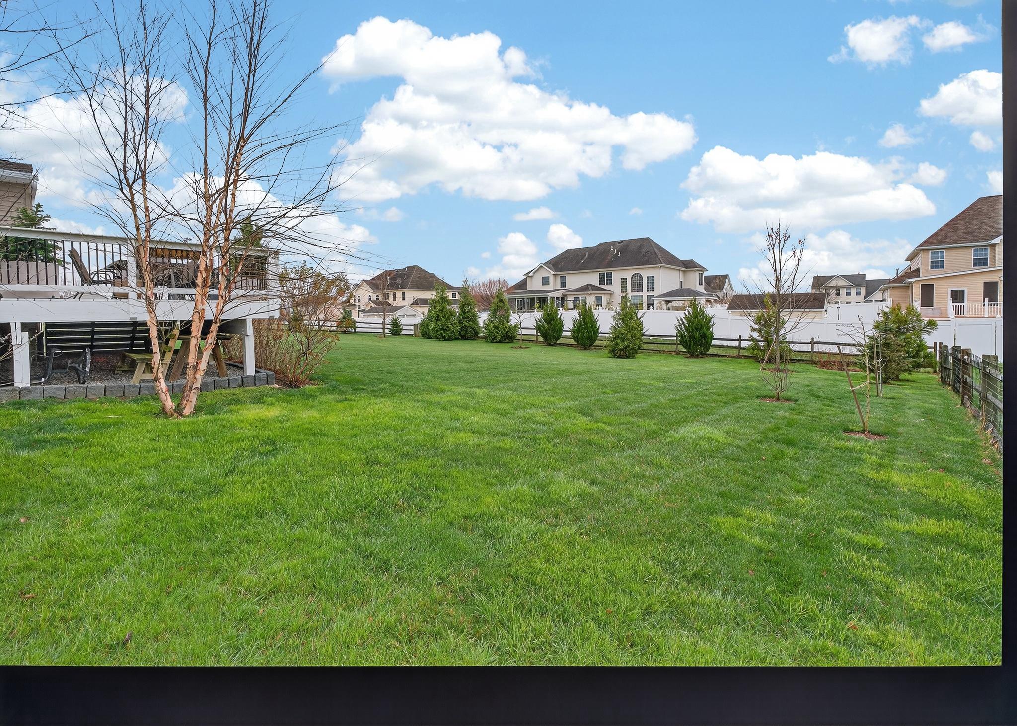 SHANNON COVE - Residential