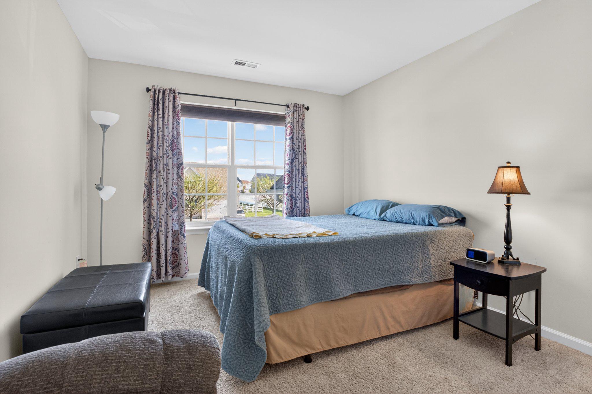 SHANNON COVE - Residential