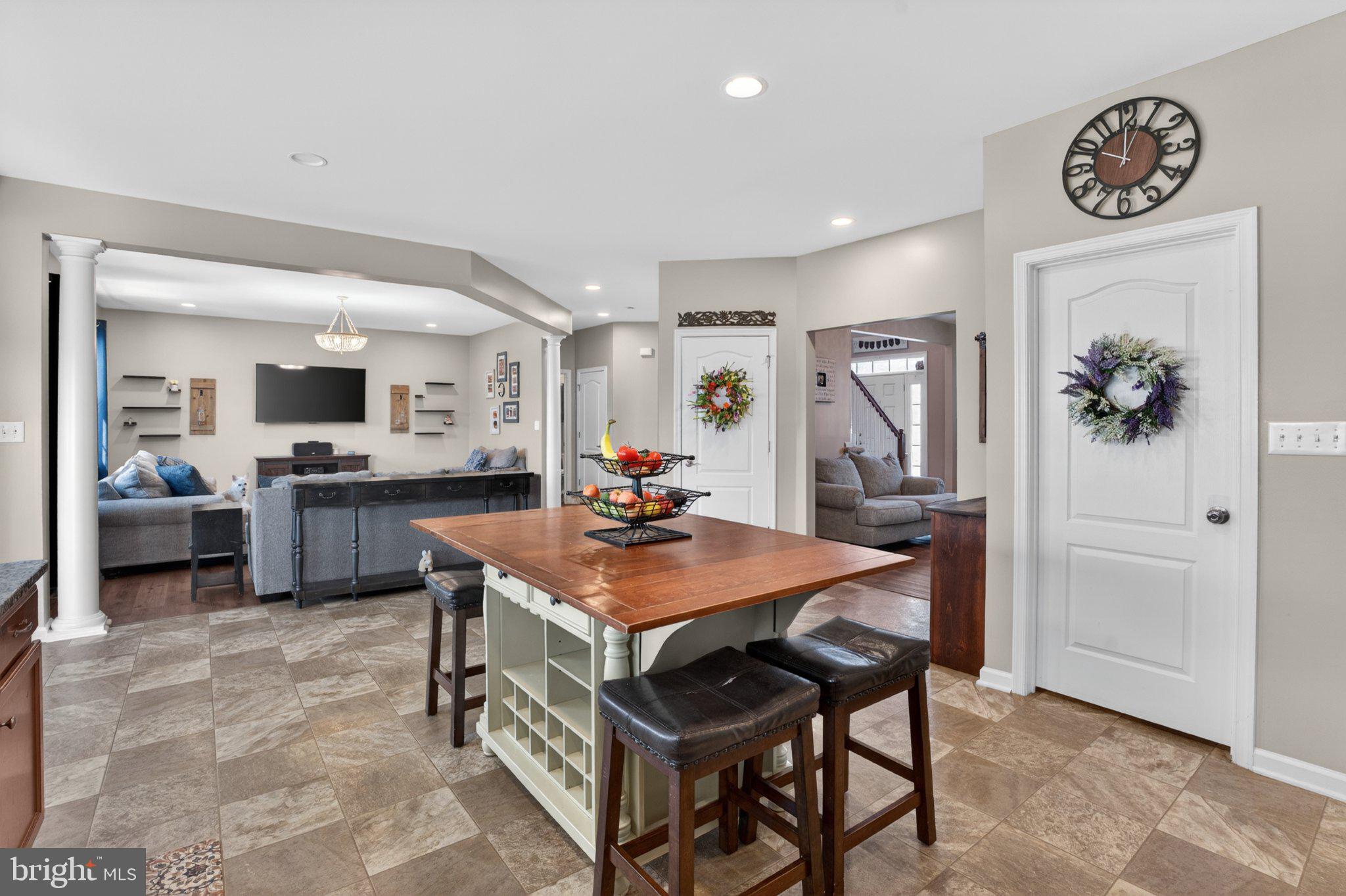 SHANNON COVE - Residential