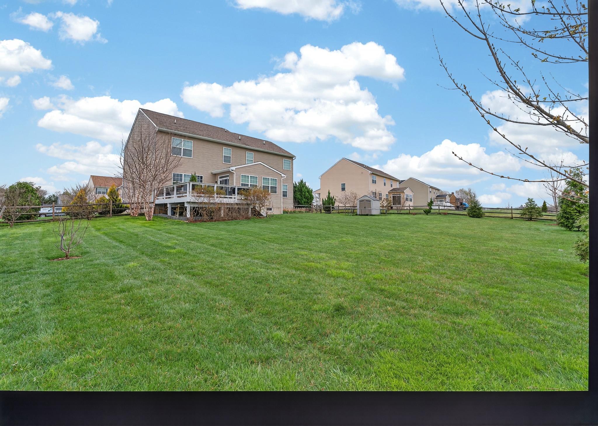 SHANNON COVE - Residential