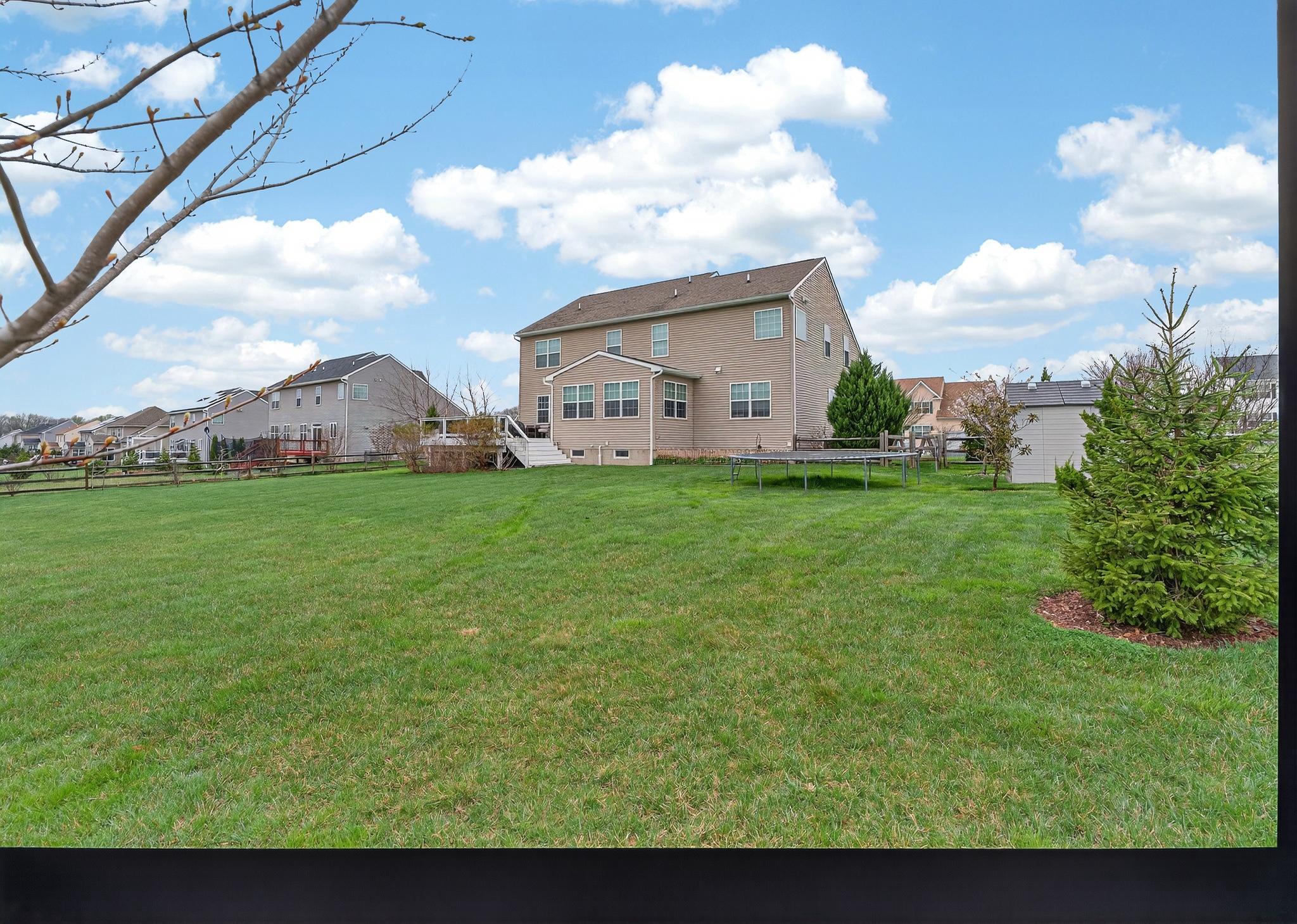 SHANNON COVE - Residential