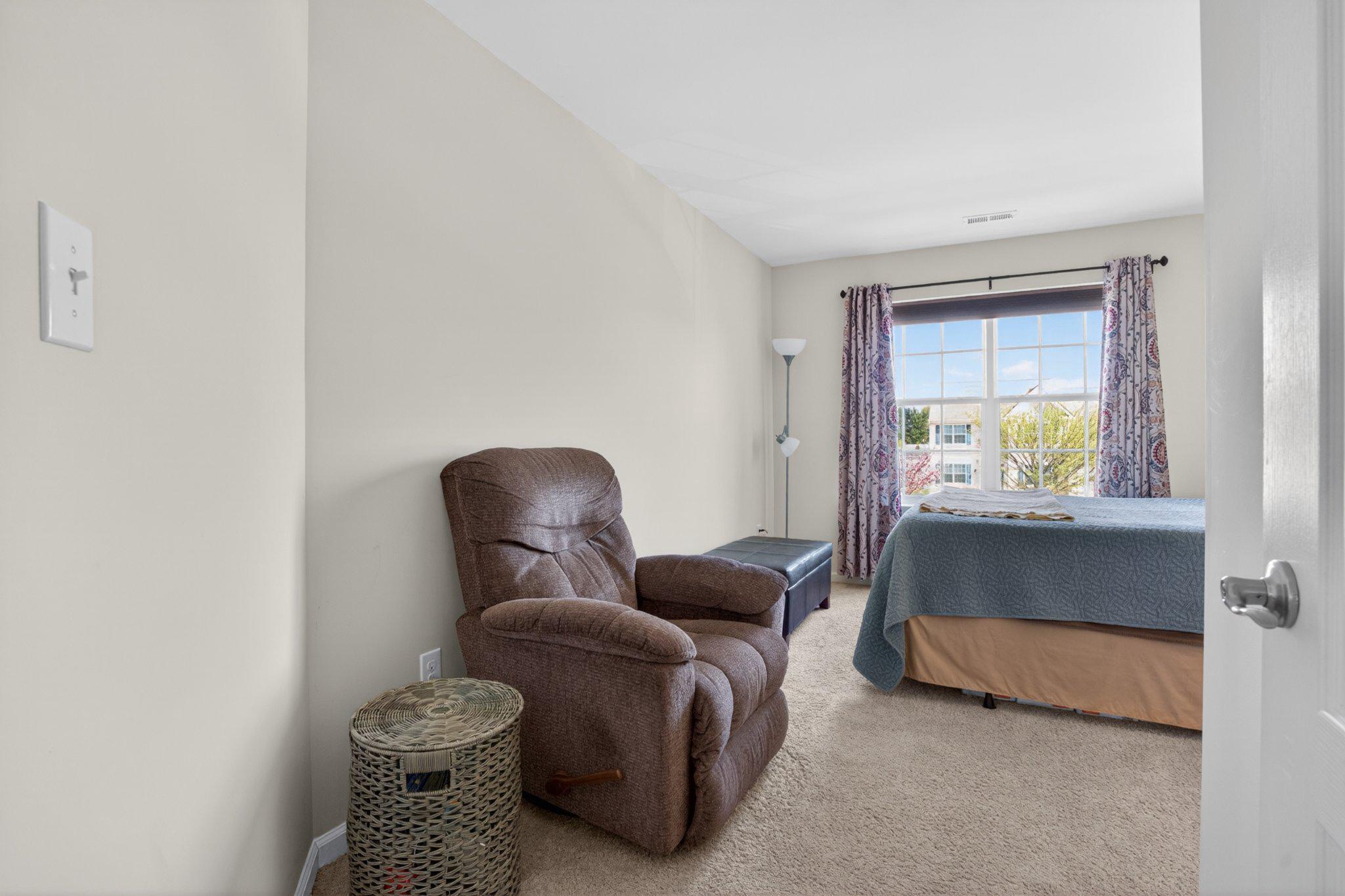 SHANNON COVE - Residential