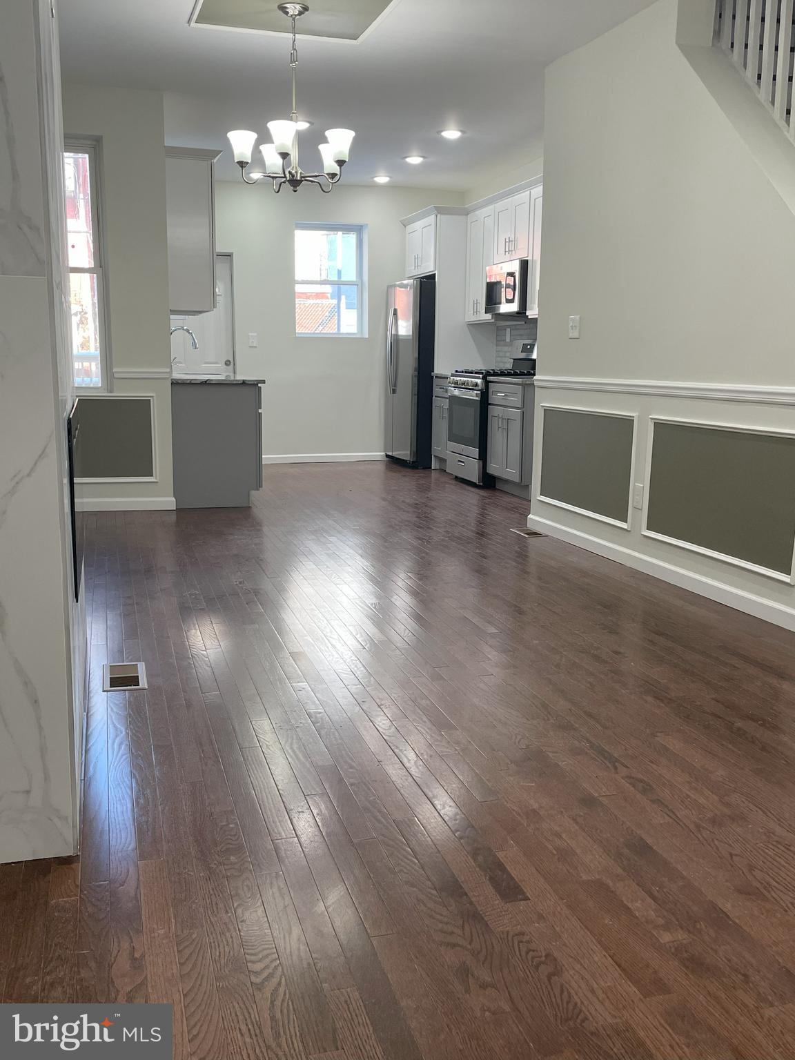 FERN ROCK - Residential