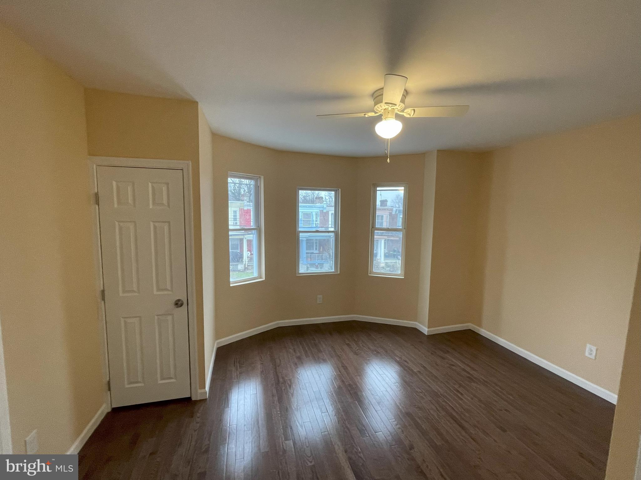 FERN ROCK - Residential