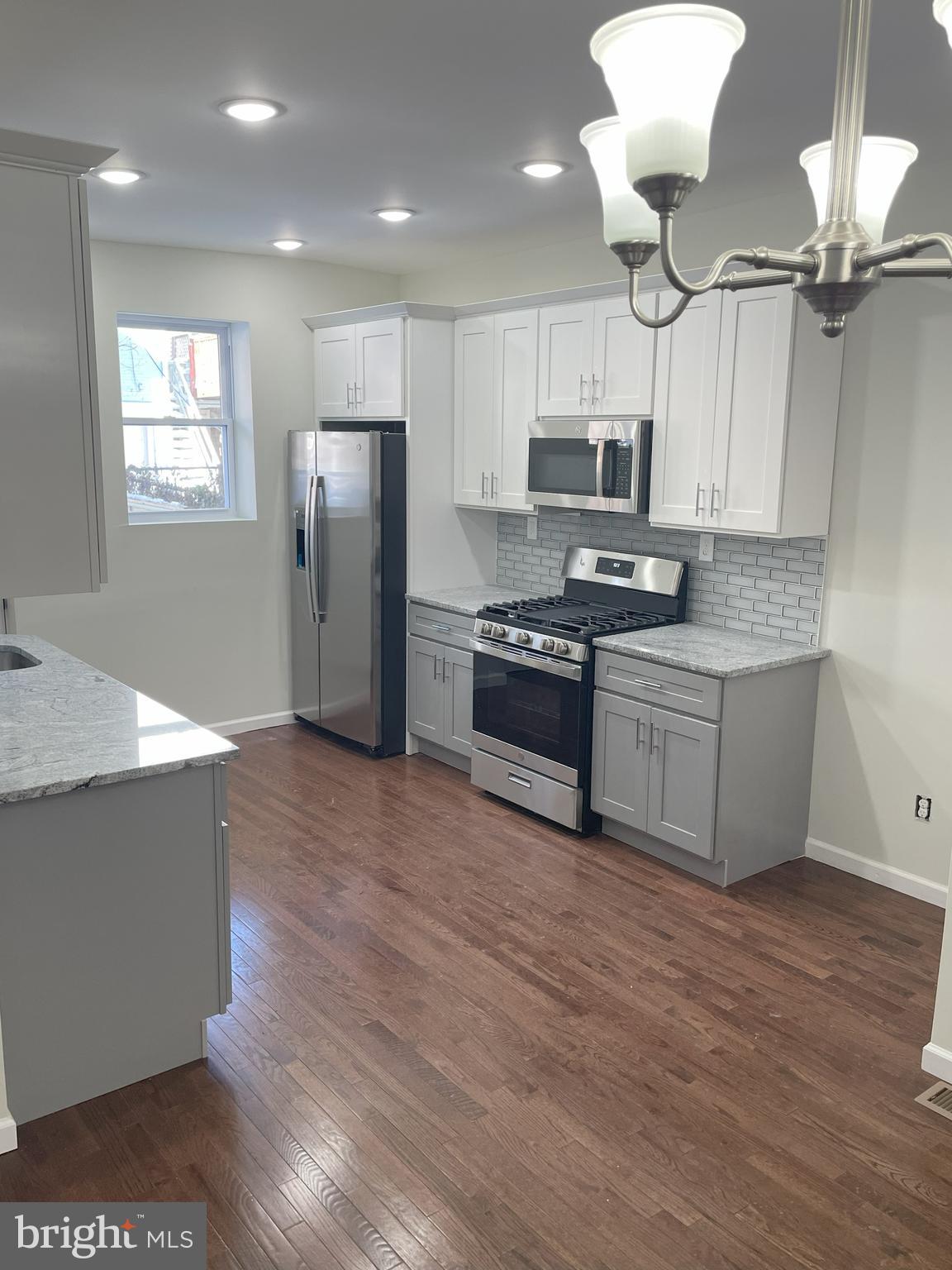 FERN ROCK - Residential