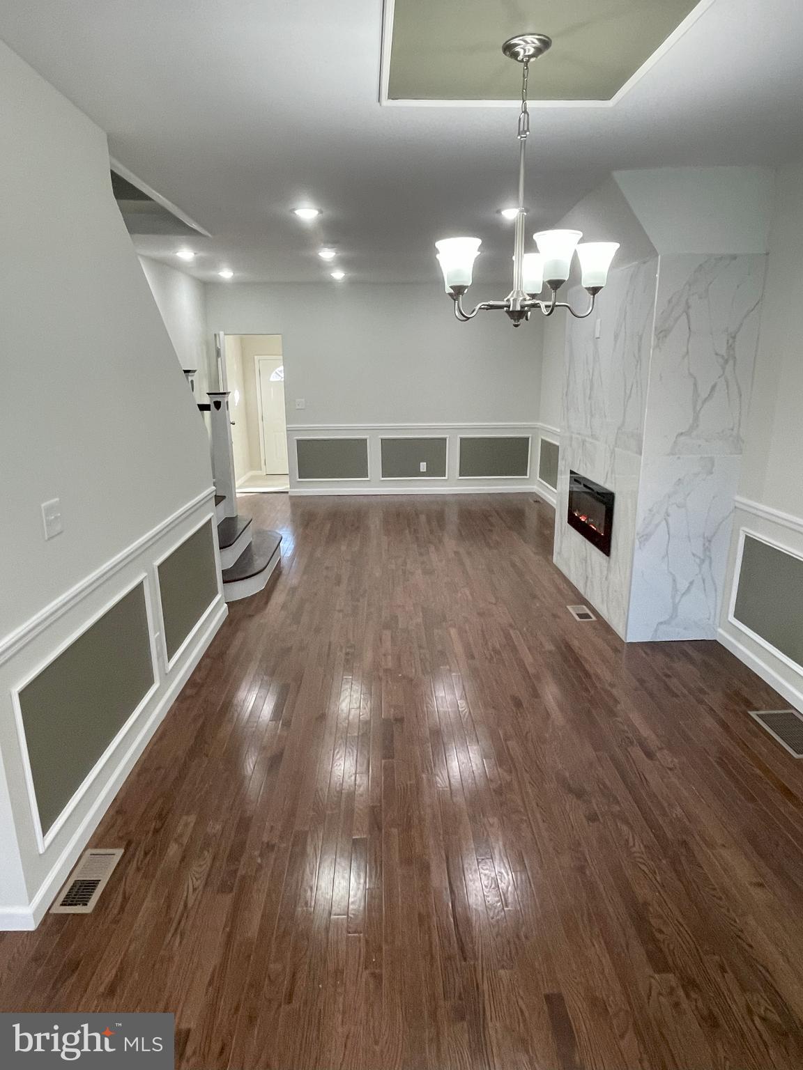 FERN ROCK - Residential